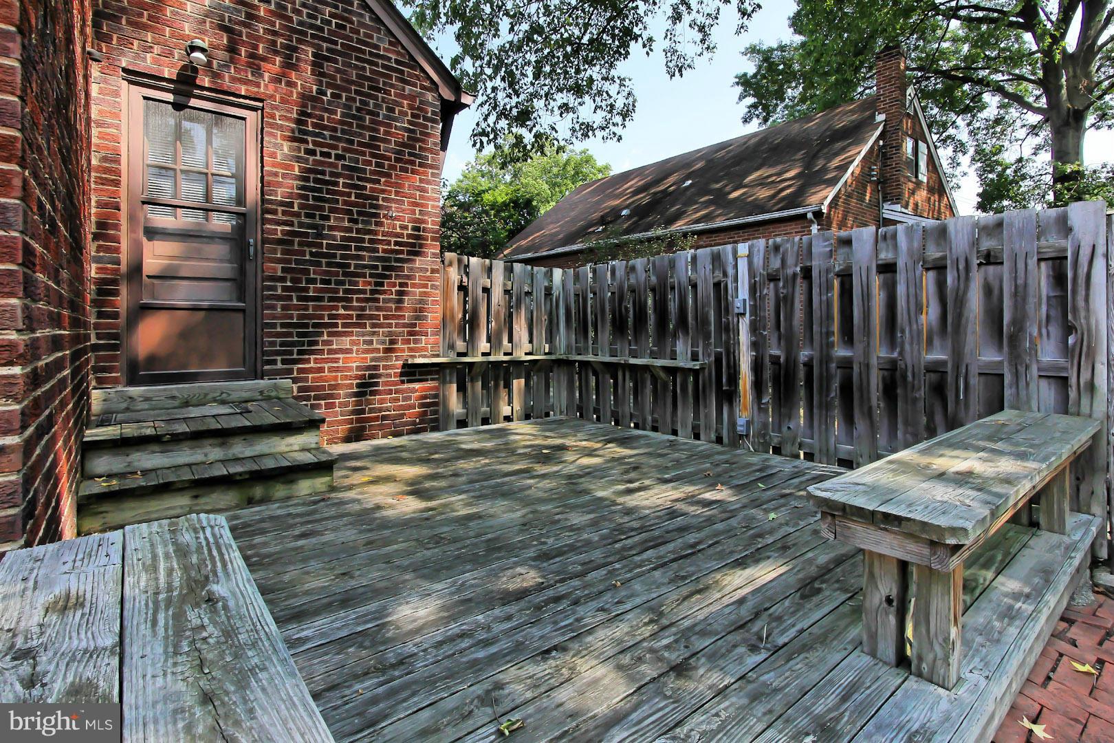 ADDISON HEIGHTS - Residential Lease