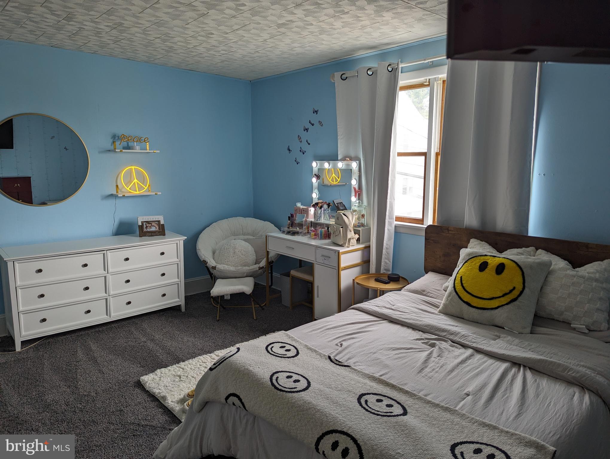 NEW MINERSVILLE - Residential