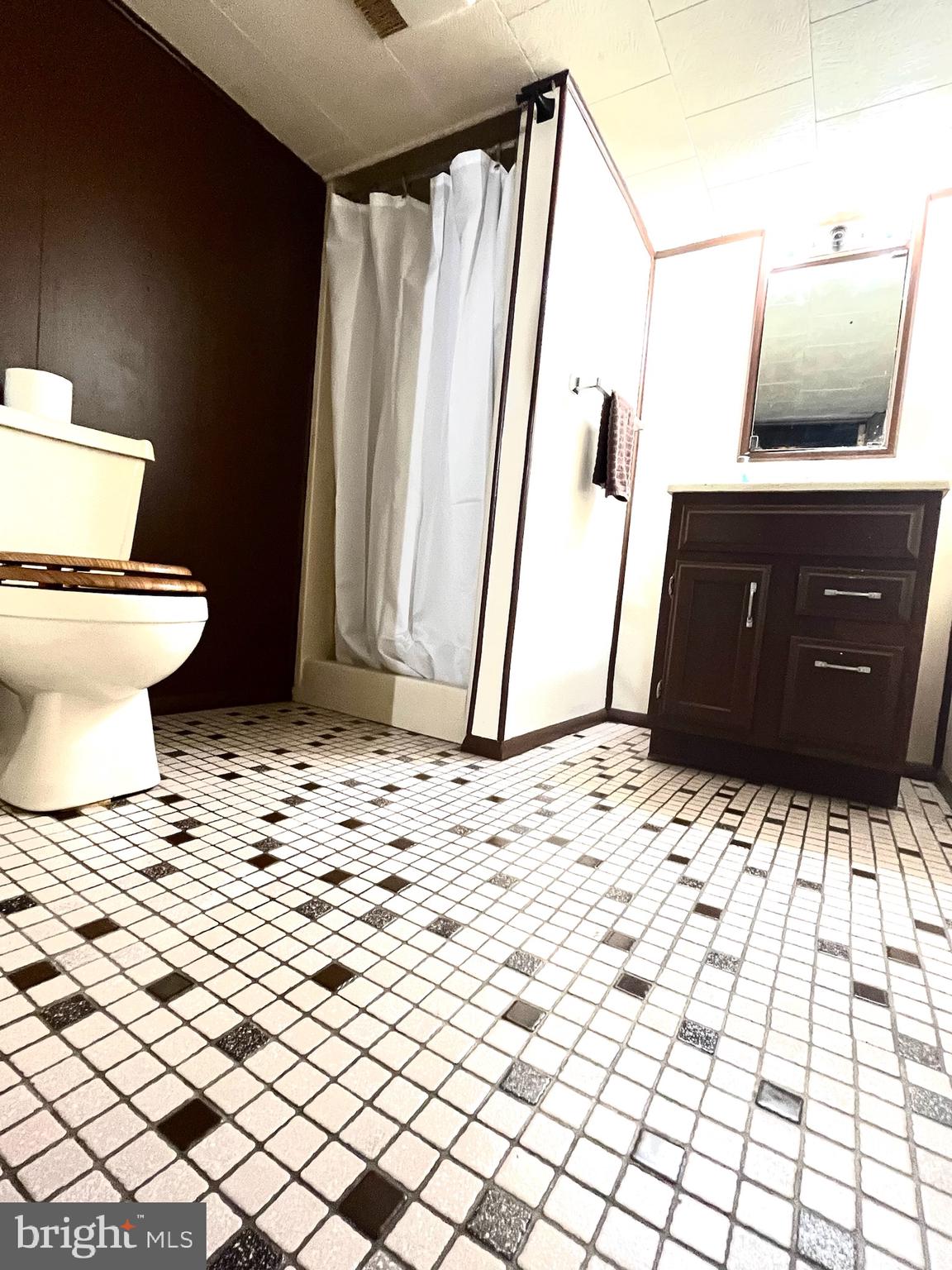 NEW MINERSVILLE - Residential