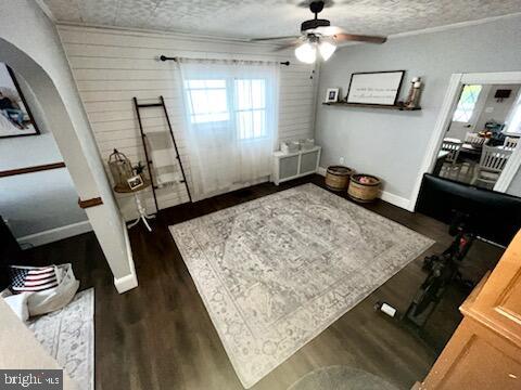 NEW MINERSVILLE - Residential