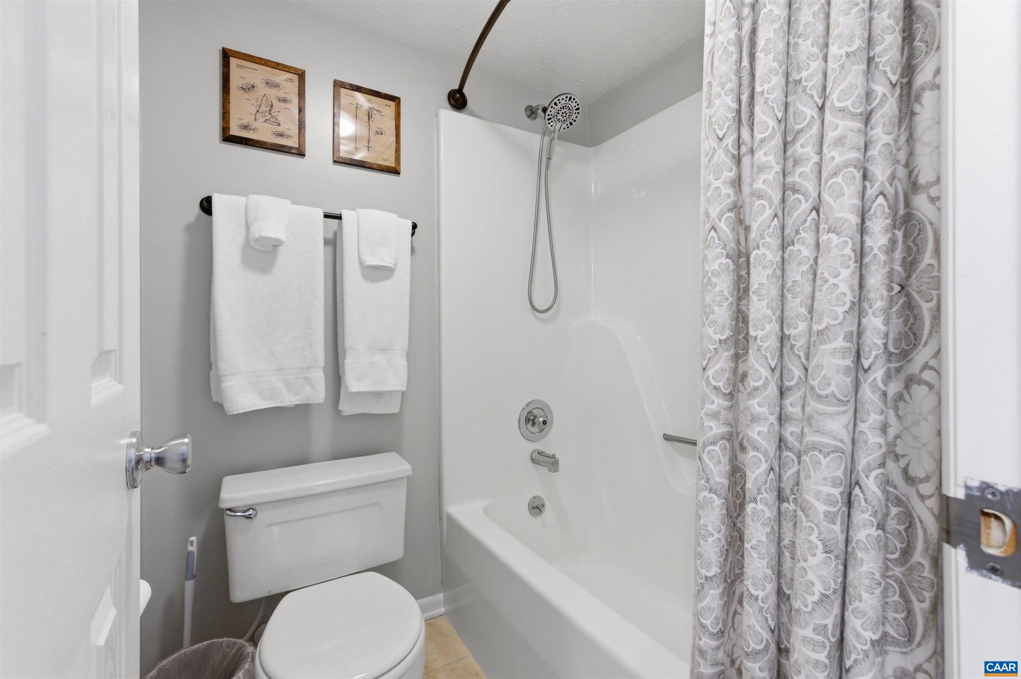 WINTERGREEN RESORT - Residential