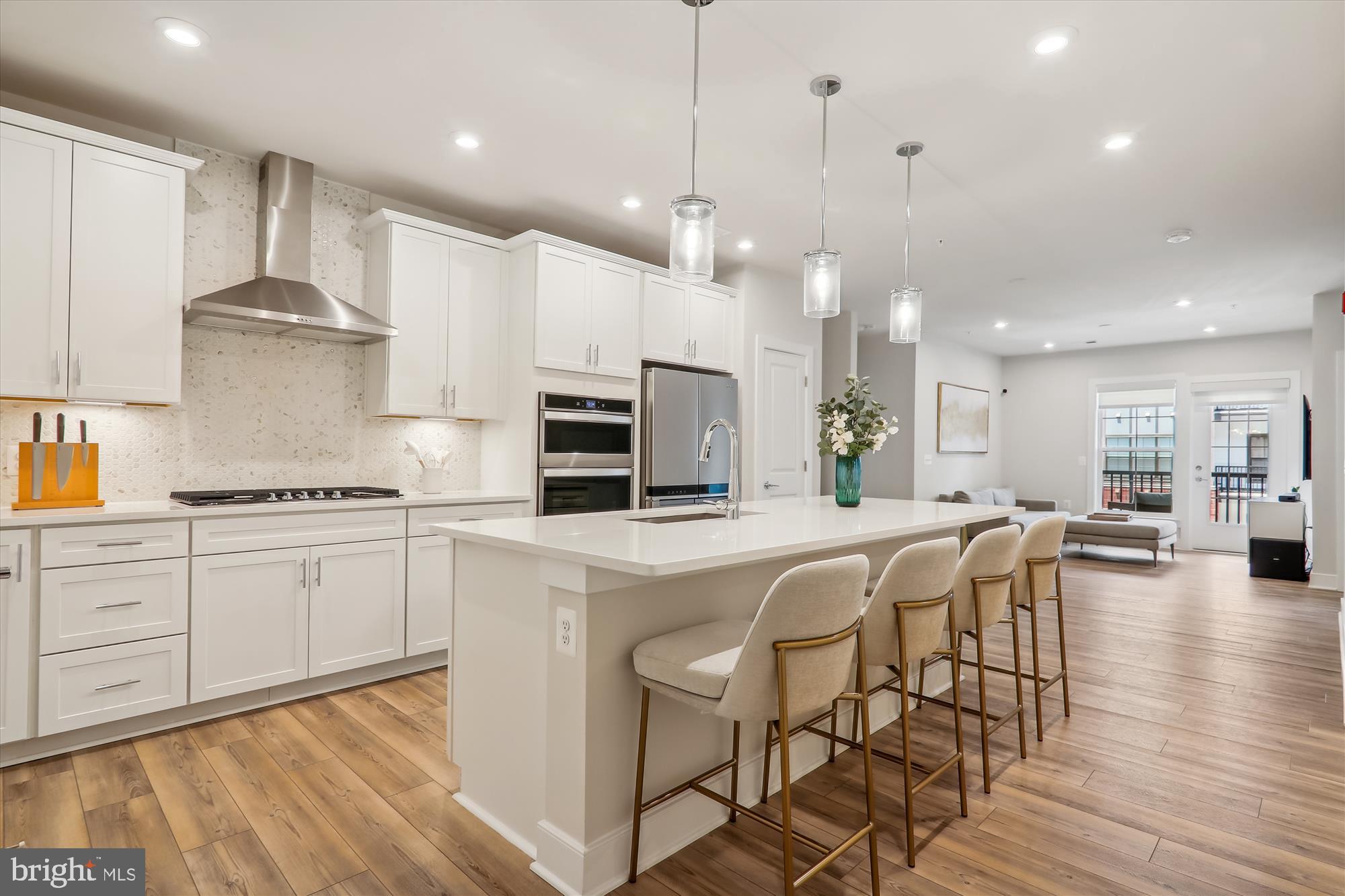 THE FLATS AT NATIONAL HARBOR - Residential Lease