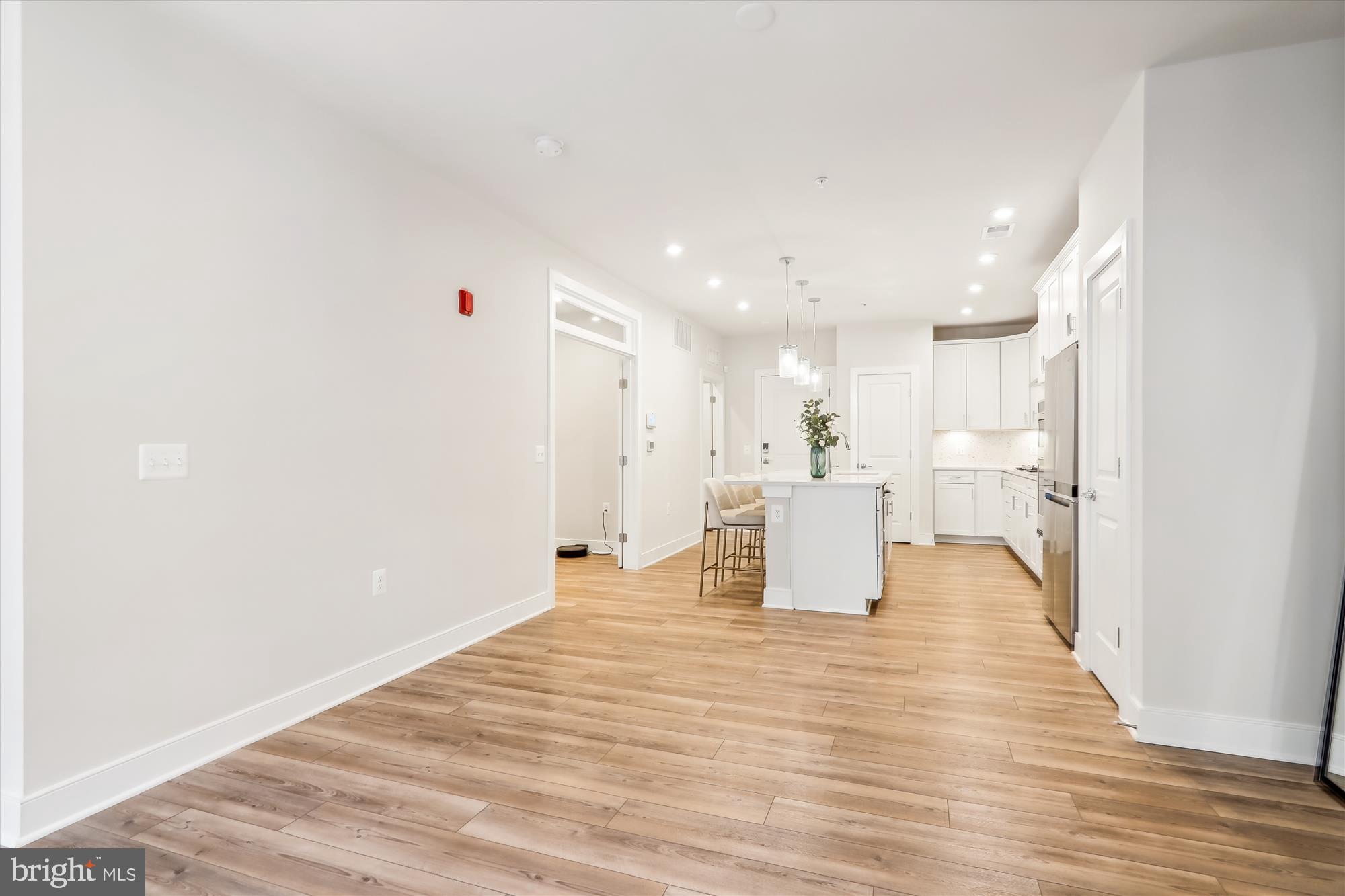 THE FLATS AT NATIONAL HARBOR - Residential Lease