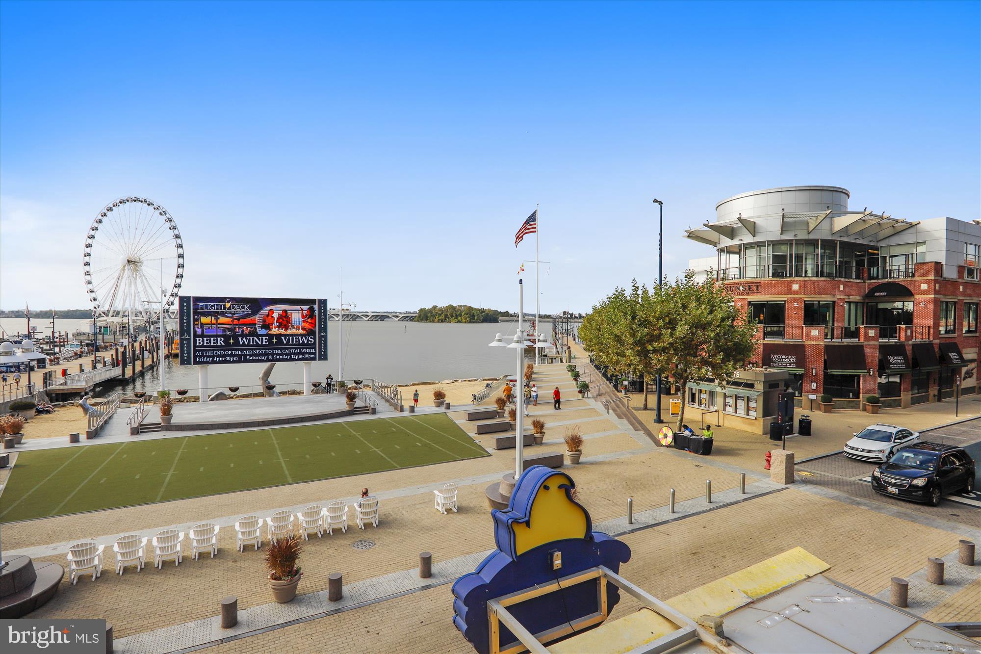 THE FLATS AT NATIONAL HARBOR - Residential Lease