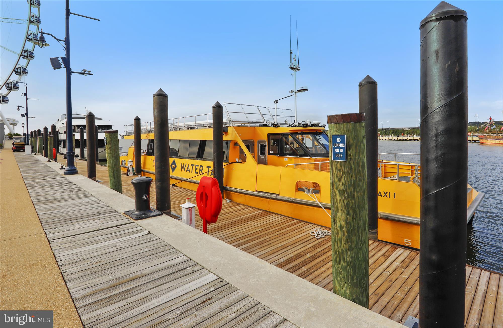 THE FLATS AT NATIONAL HARBOR - Residential Lease