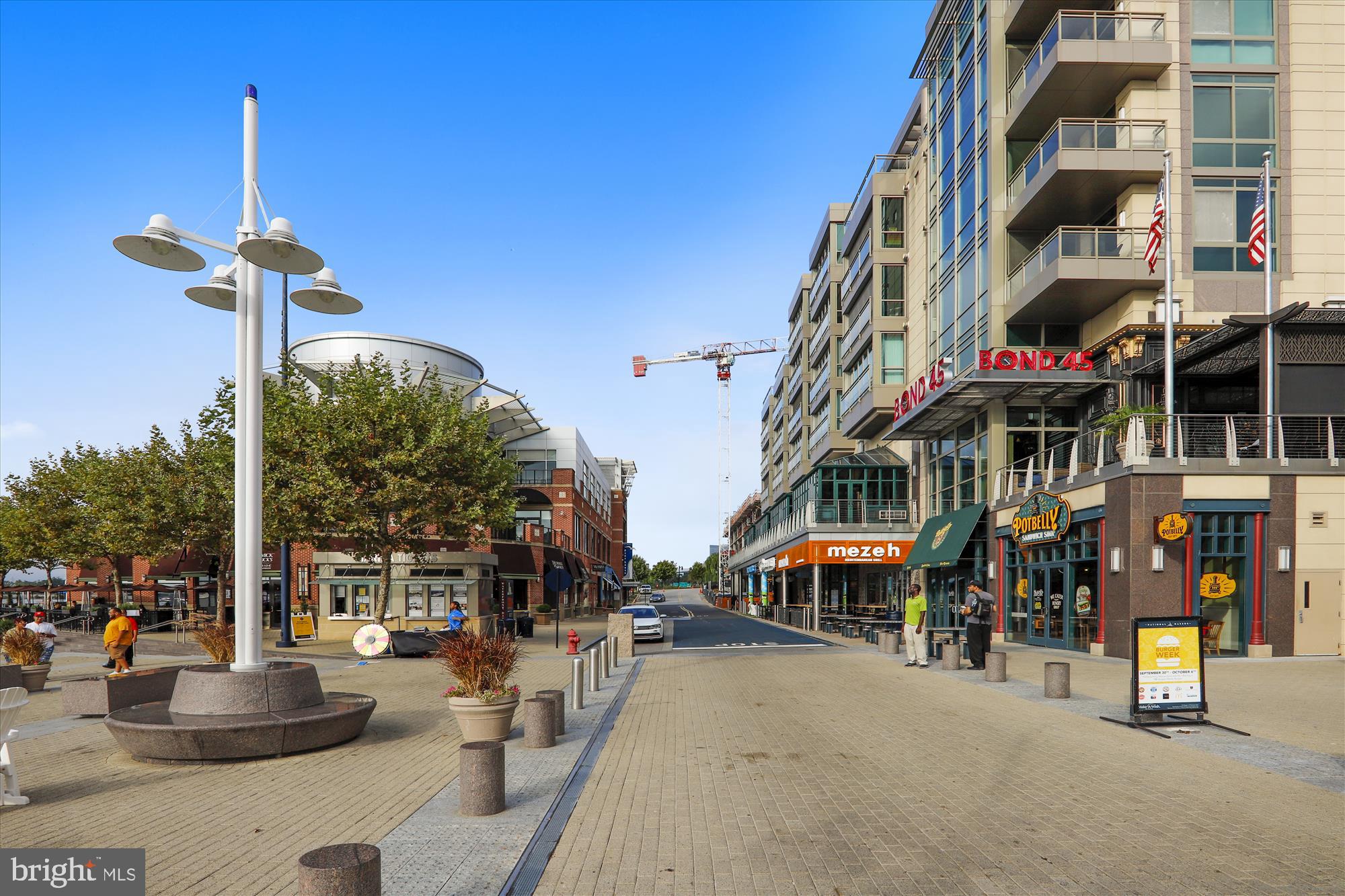 THE FLATS AT NATIONAL HARBOR - Residential Lease