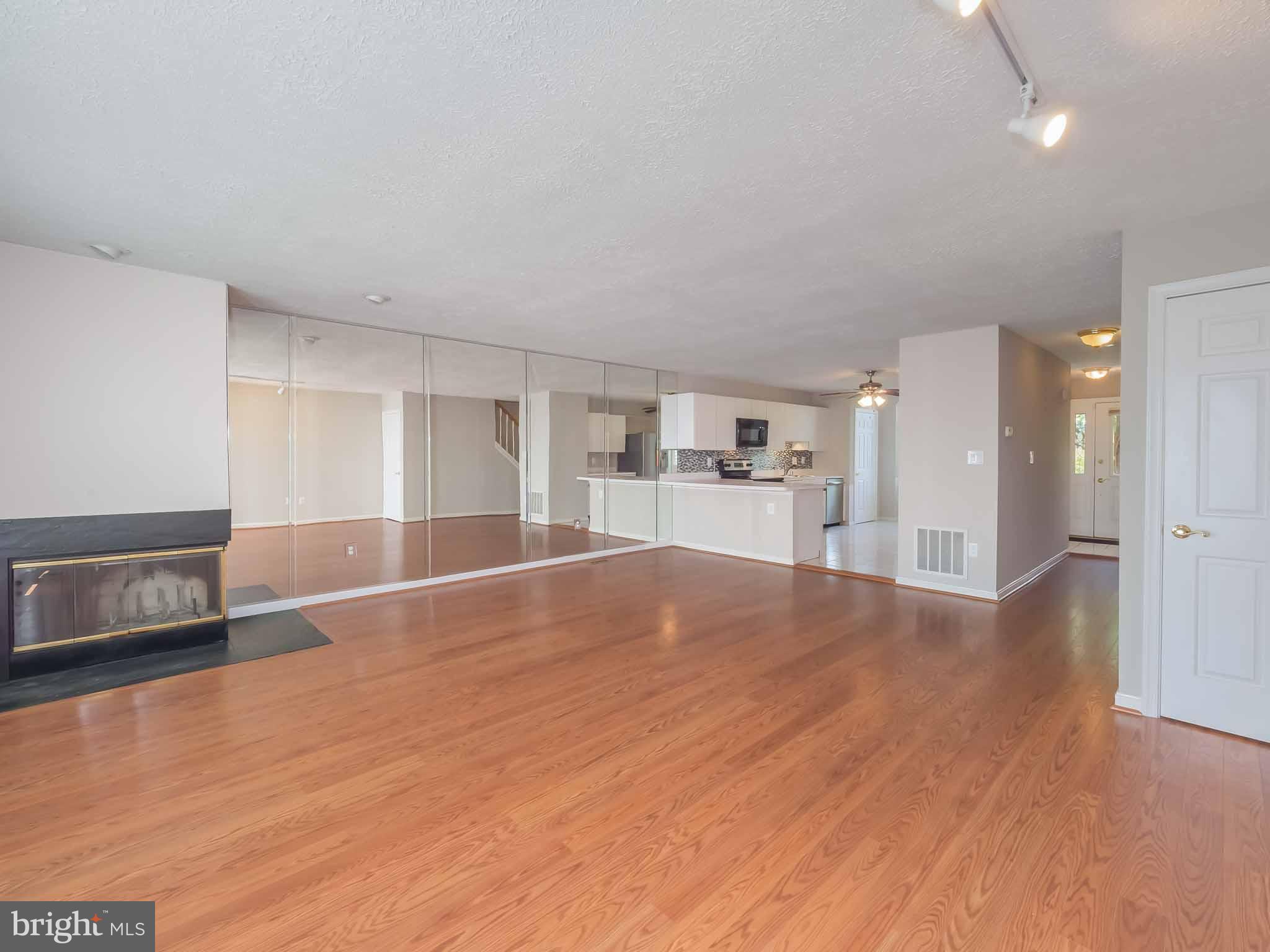 CHESAPEAKE STATION - Residential Lease