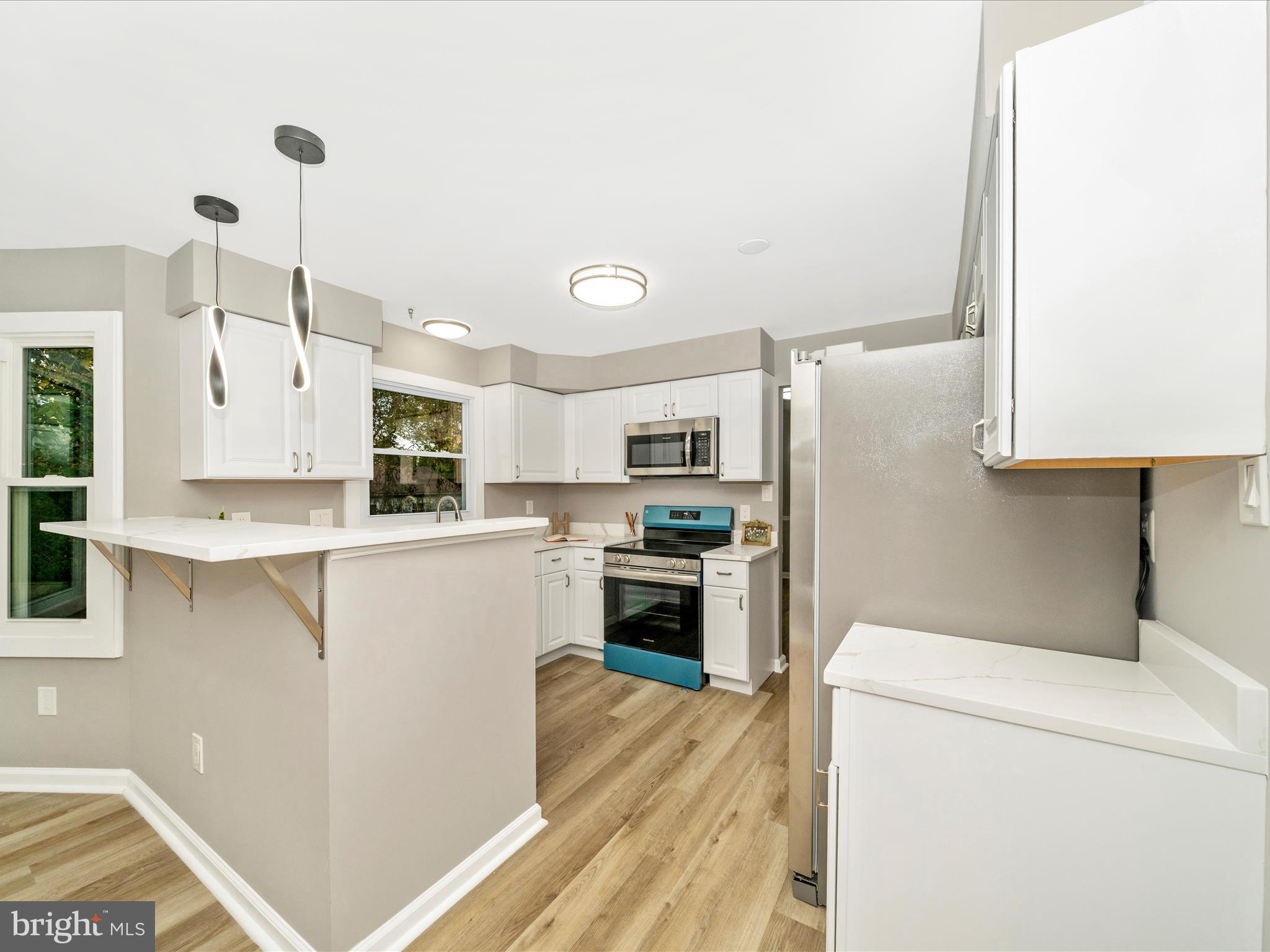 RIVER RIDGE ESTATES - Residential