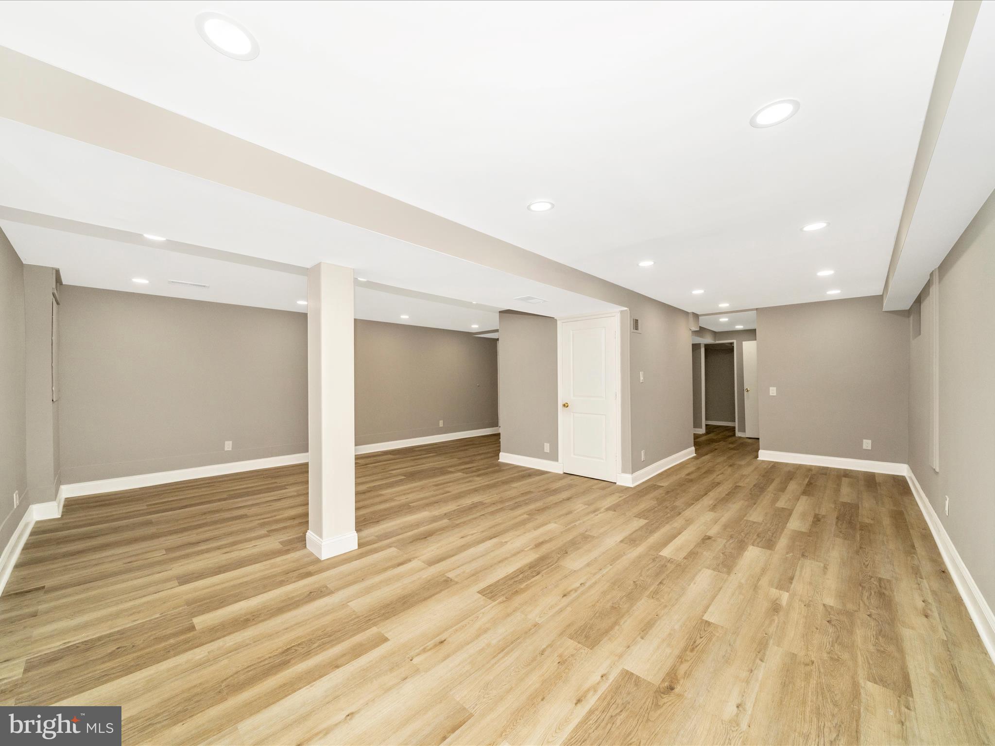 RIVER RIDGE ESTATES - Residential