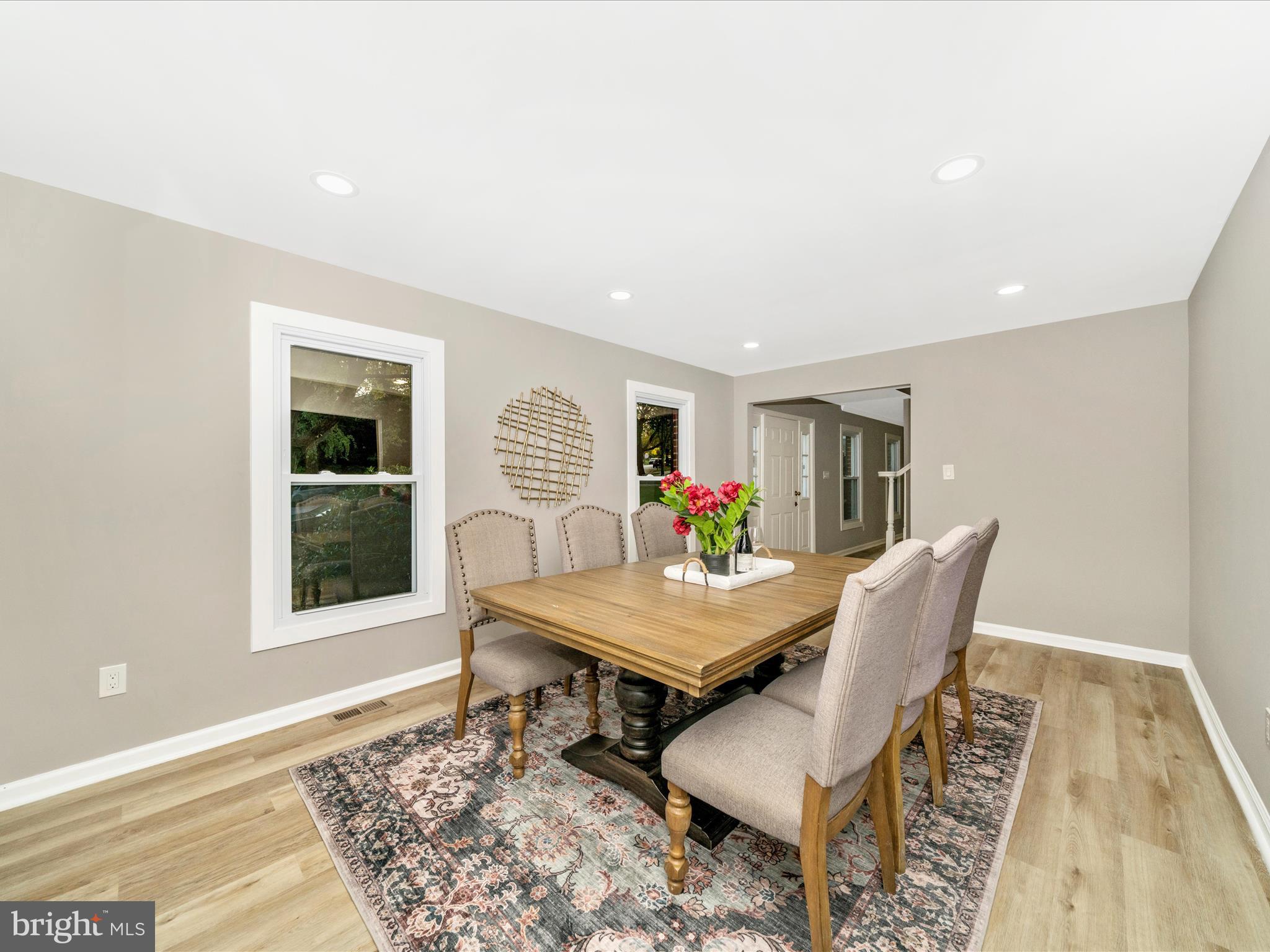 304 LOUREIRO LANE