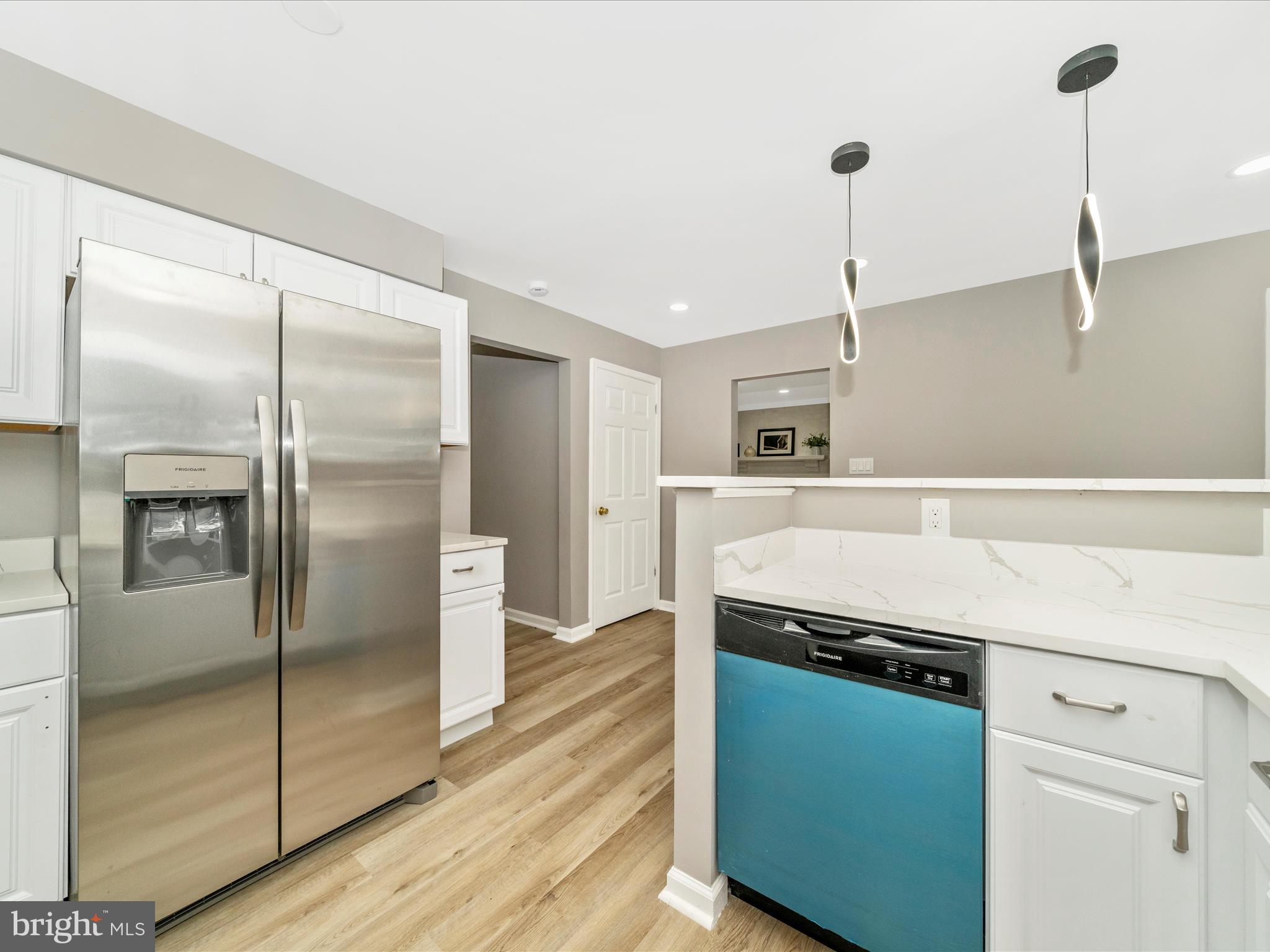 RIVER RIDGE ESTATES - Residential