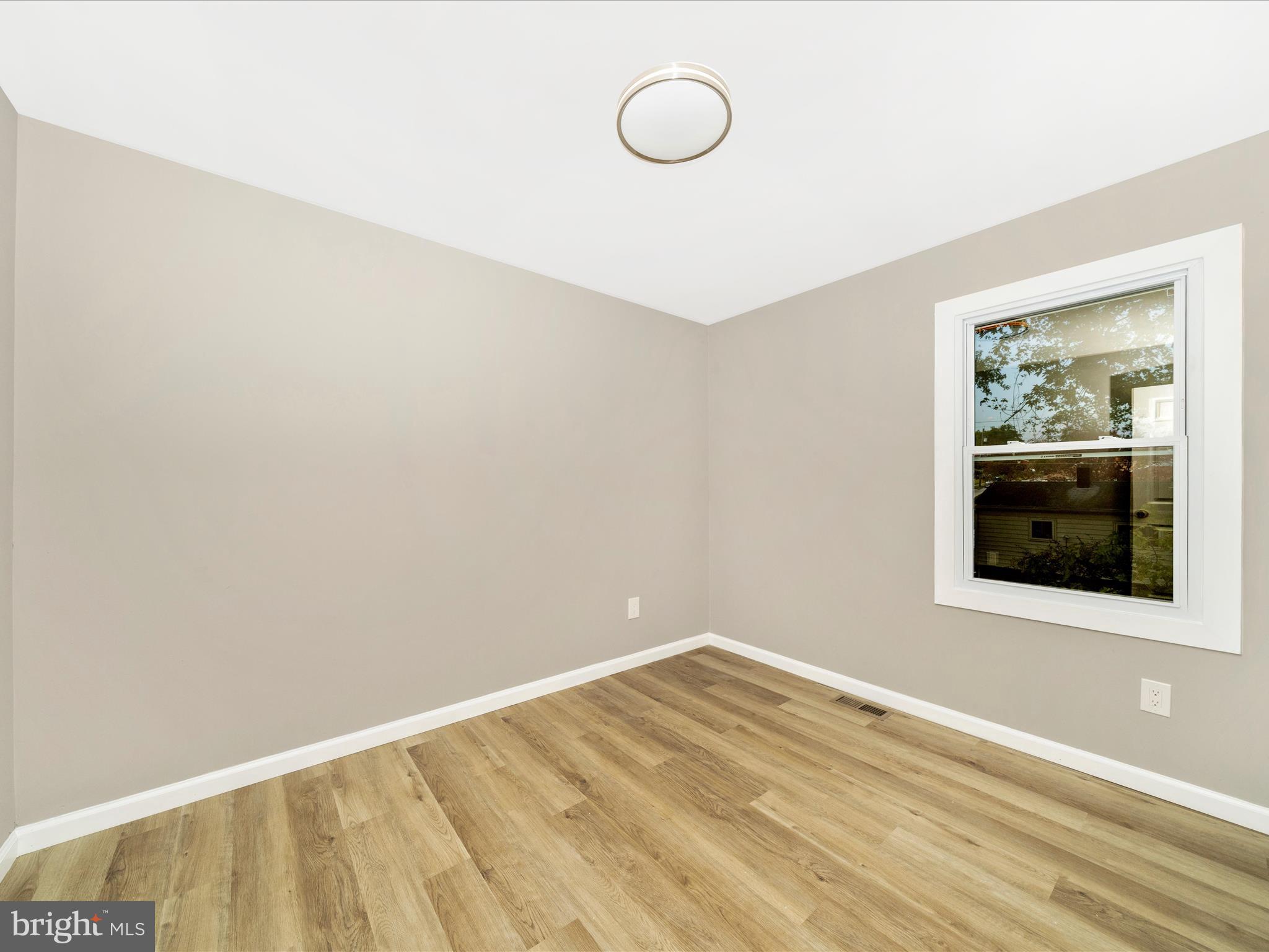 RIVER RIDGE ESTATES - Residential