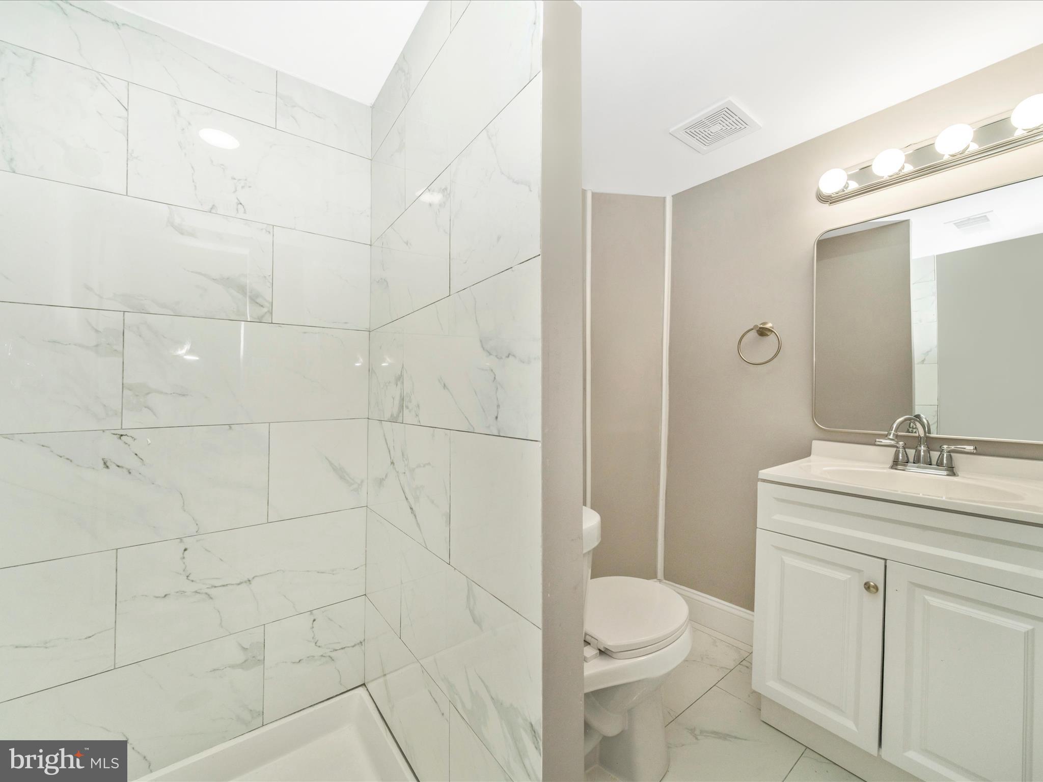 RIVER RIDGE ESTATES - Residential