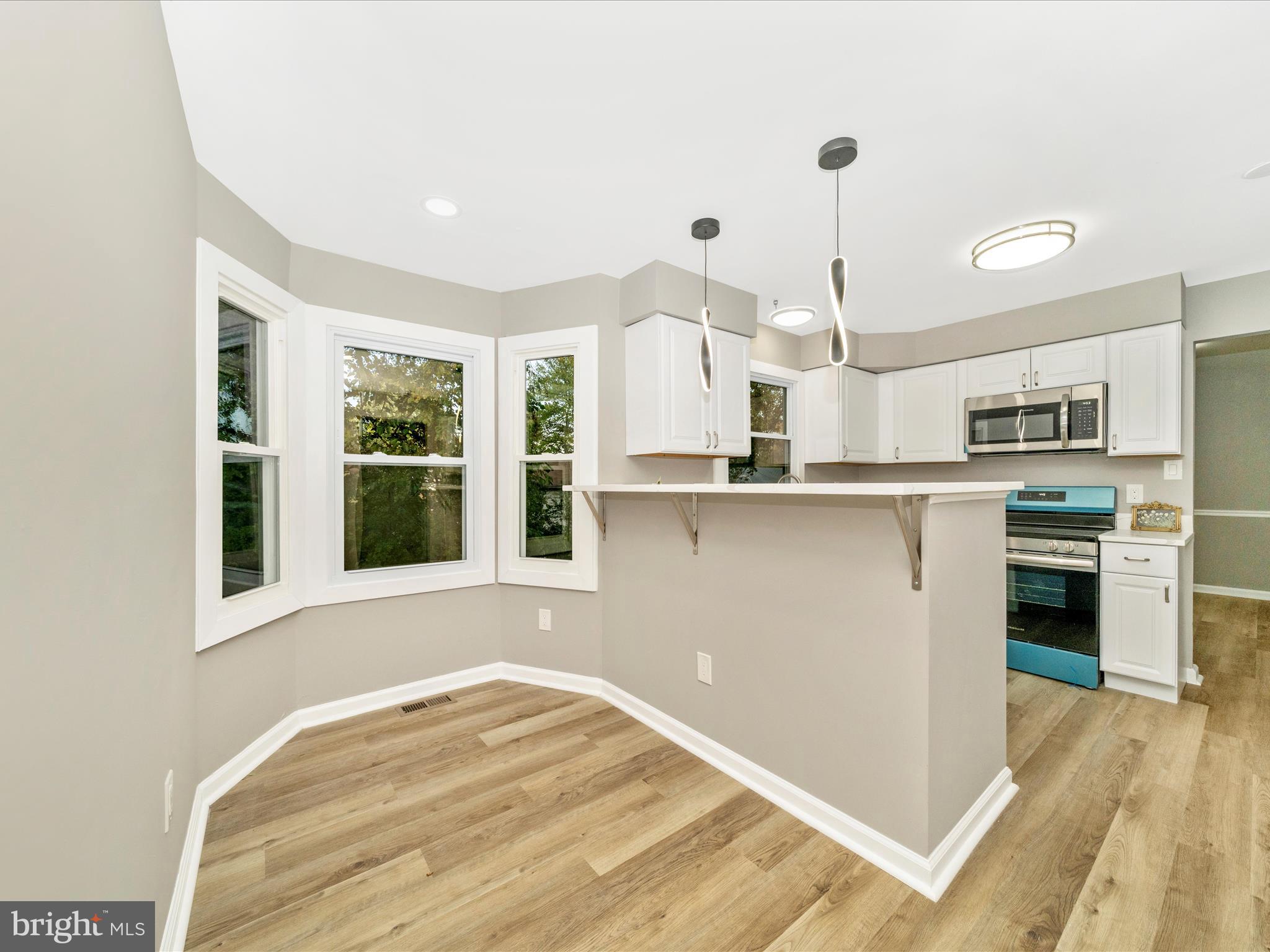 RIVER RIDGE ESTATES - Residential