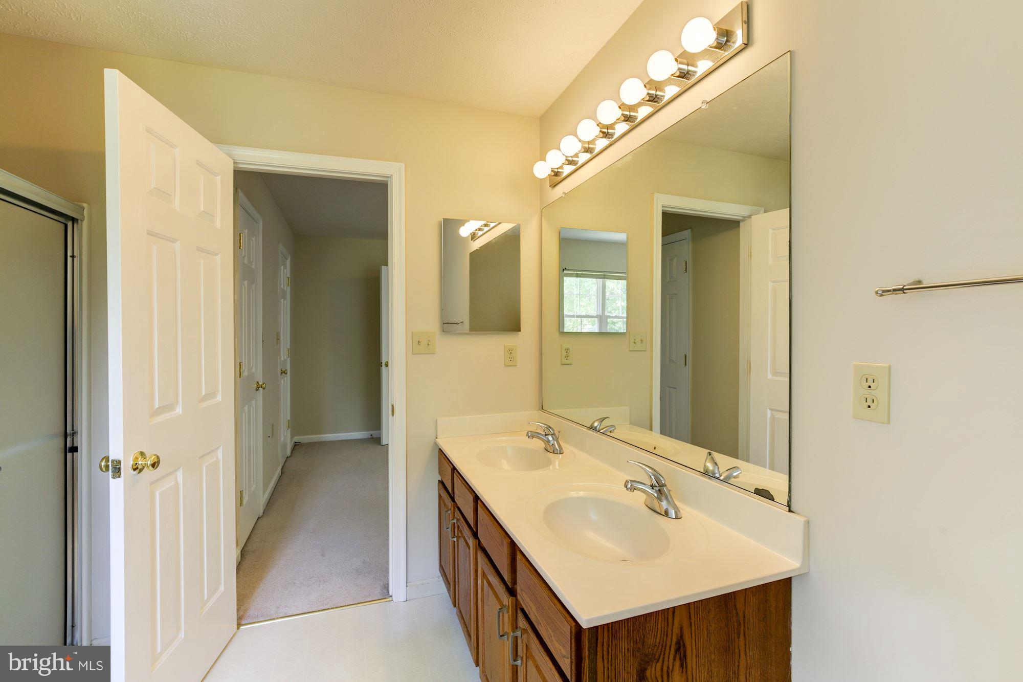 PINEY RIDGE VILLAGE - Residential