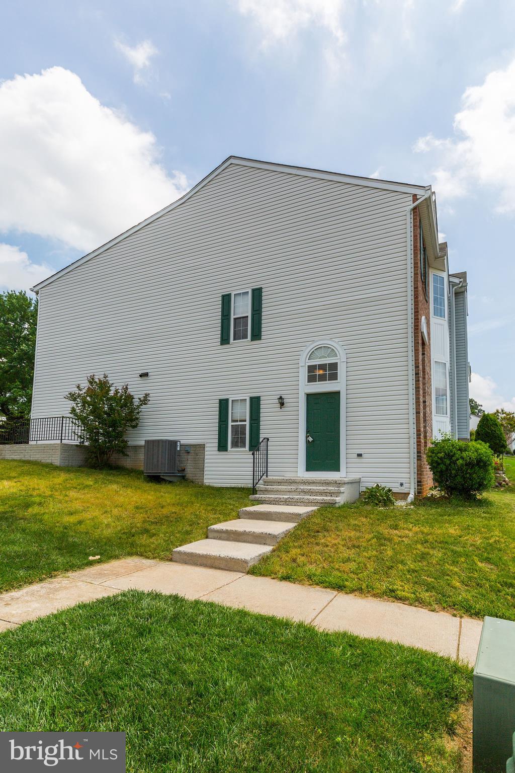 PINEY RIDGE VILLAGE - Residential