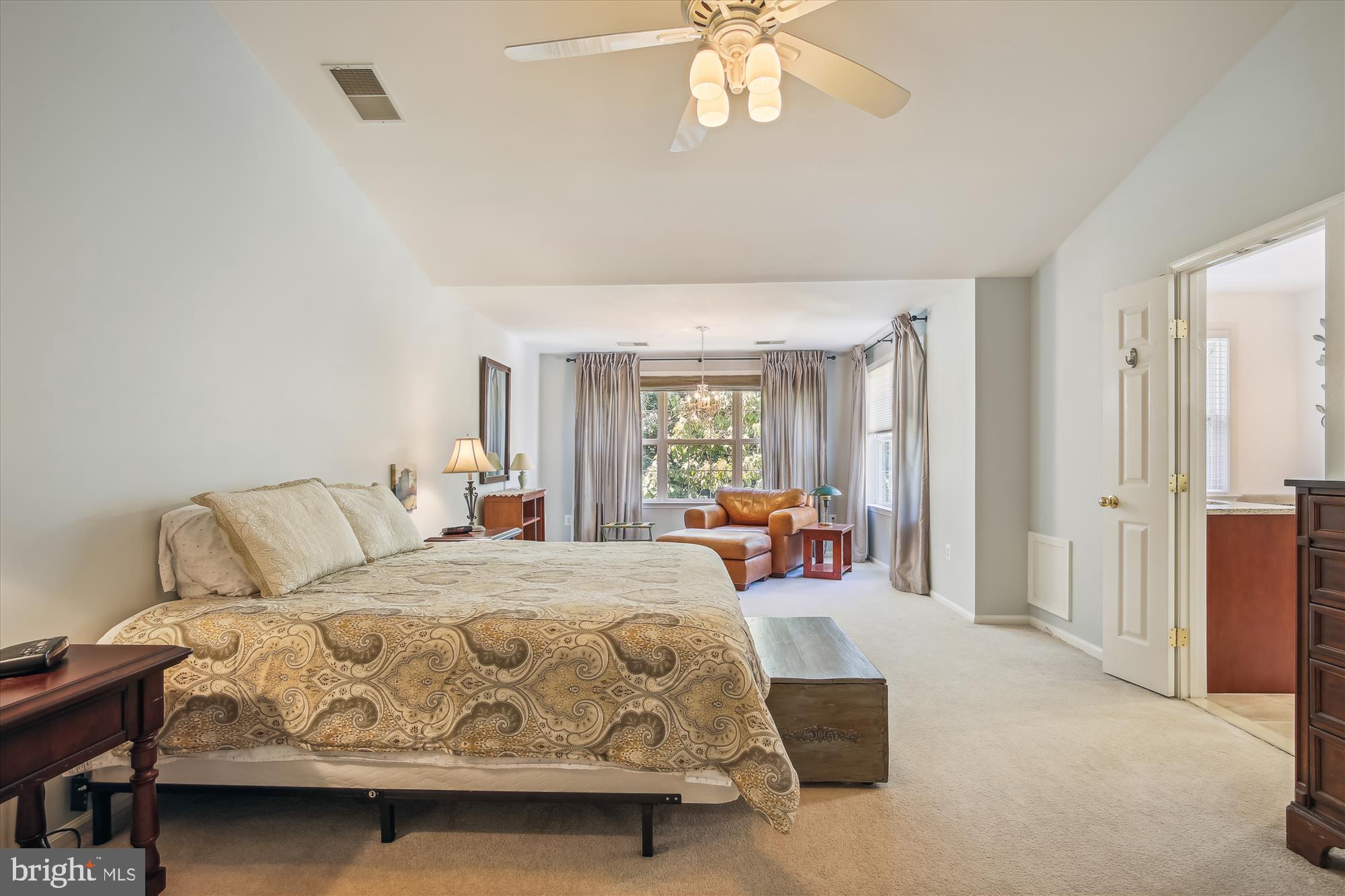 GOVERNORS GROVE - Residential