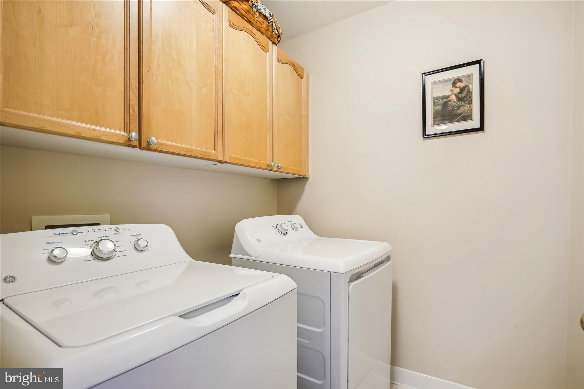 GOVERNORS GROVE - Residential