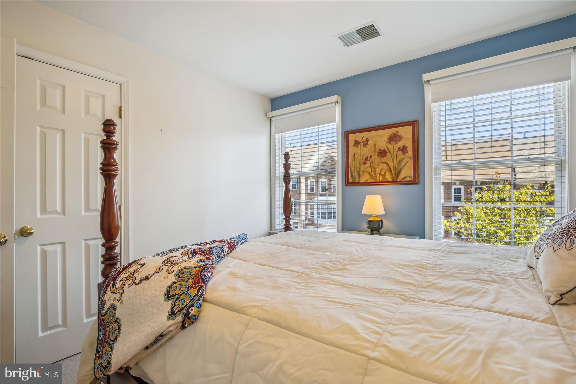 GOVERNORS GROVE - Residential