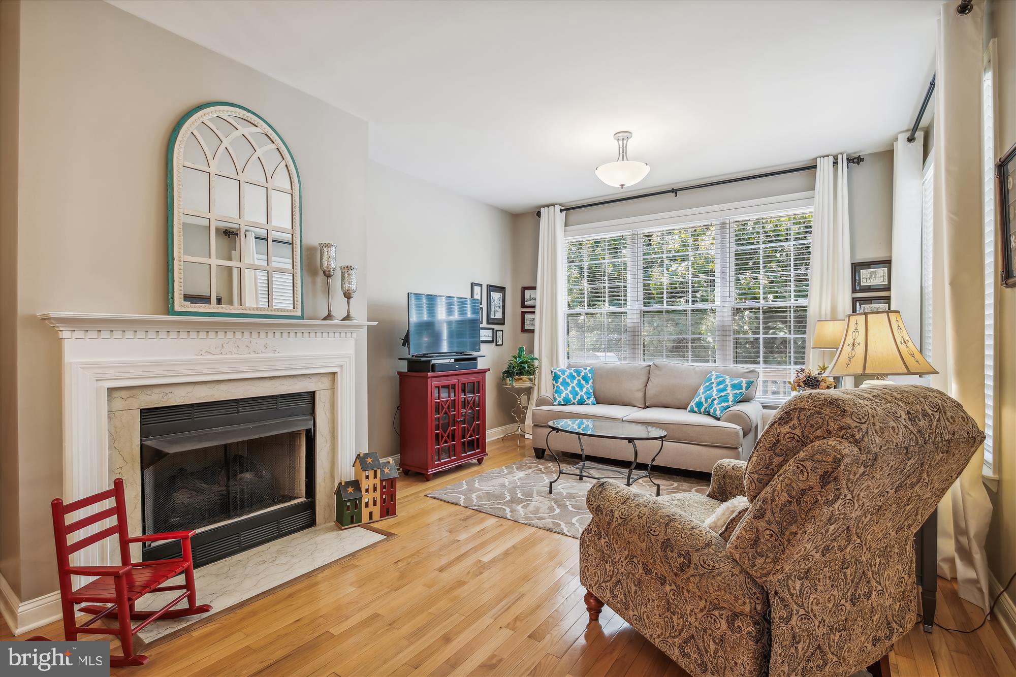 GOVERNORS GROVE - Residential