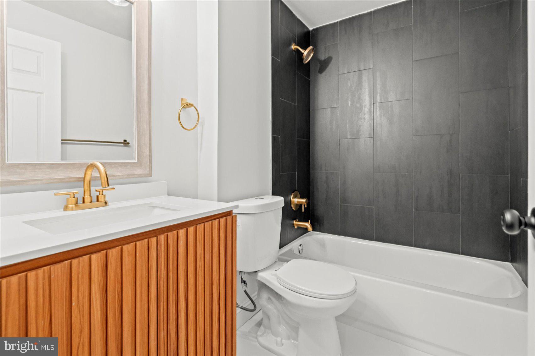 SHERMAN - Residential