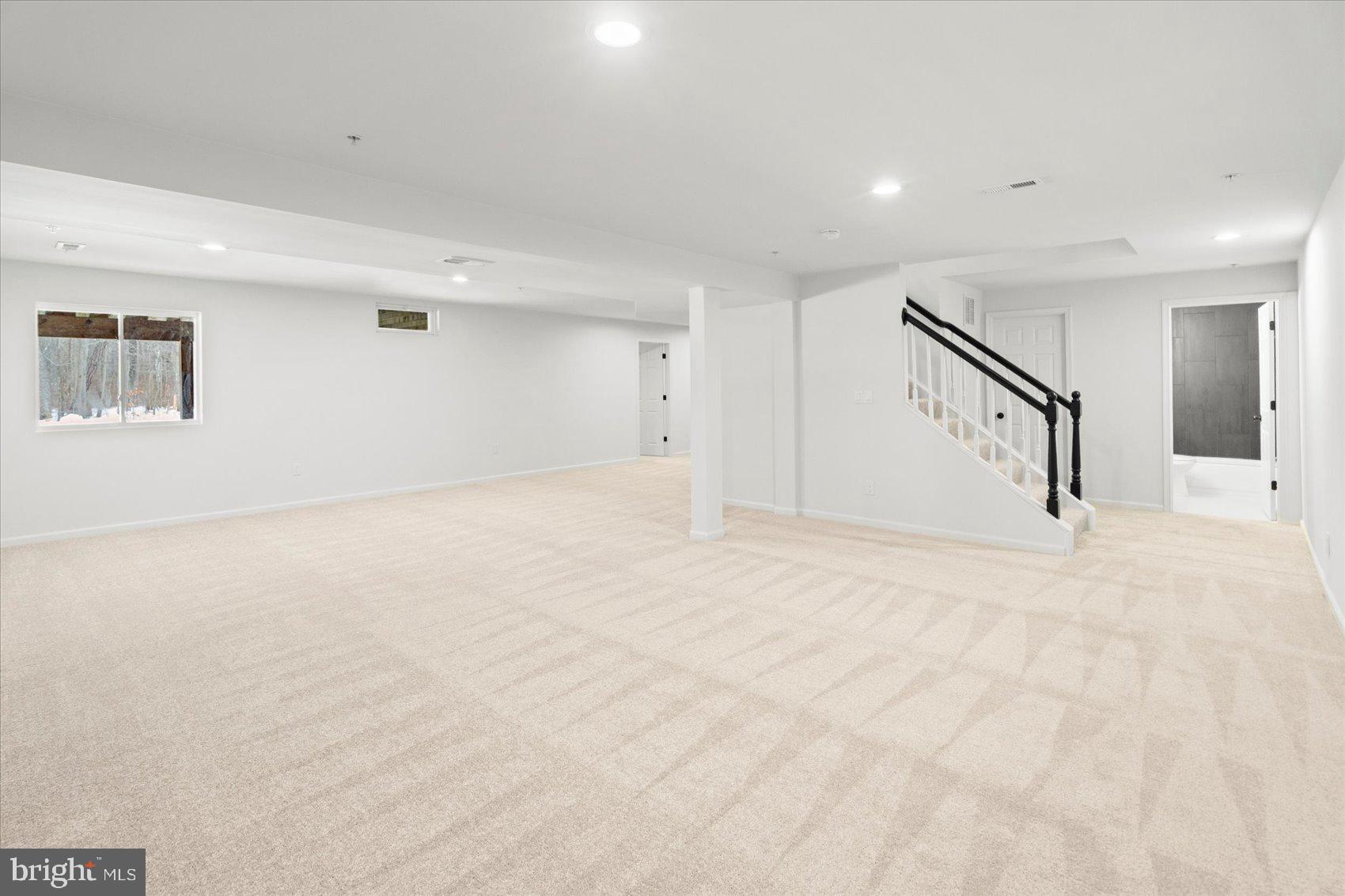 SHERMAN - Residential