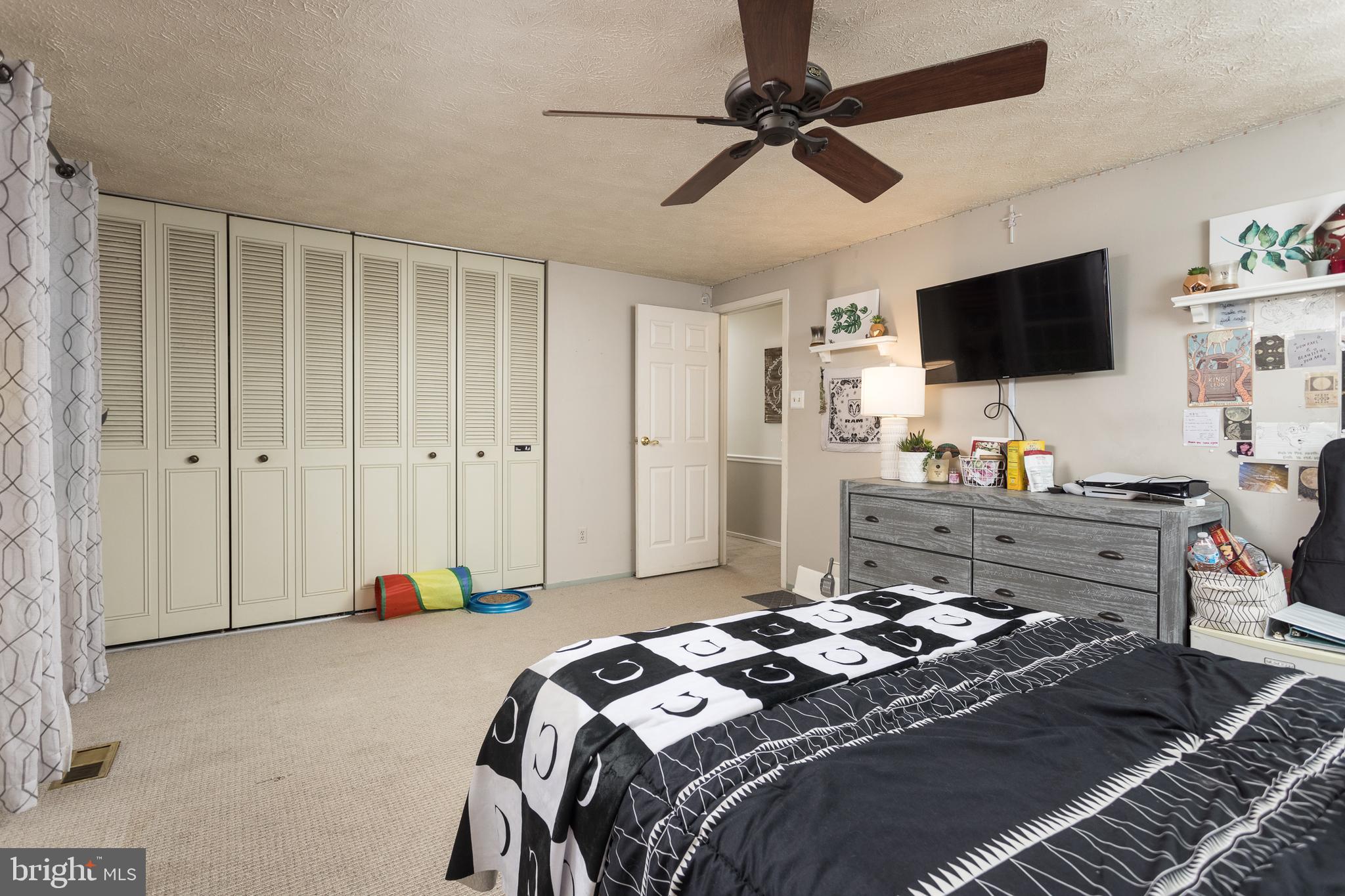 MIDDLETOWN FARMS - Residential