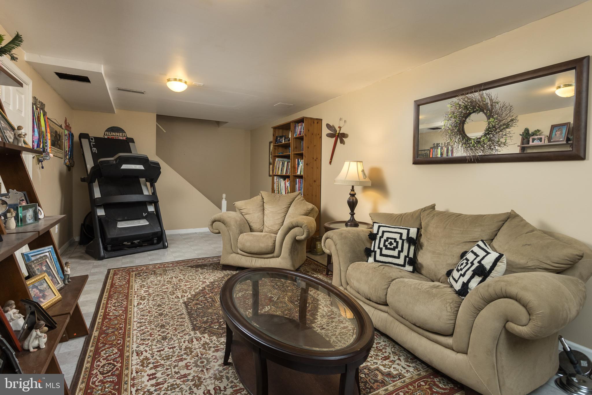 MIDDLETOWN FARMS - Residential