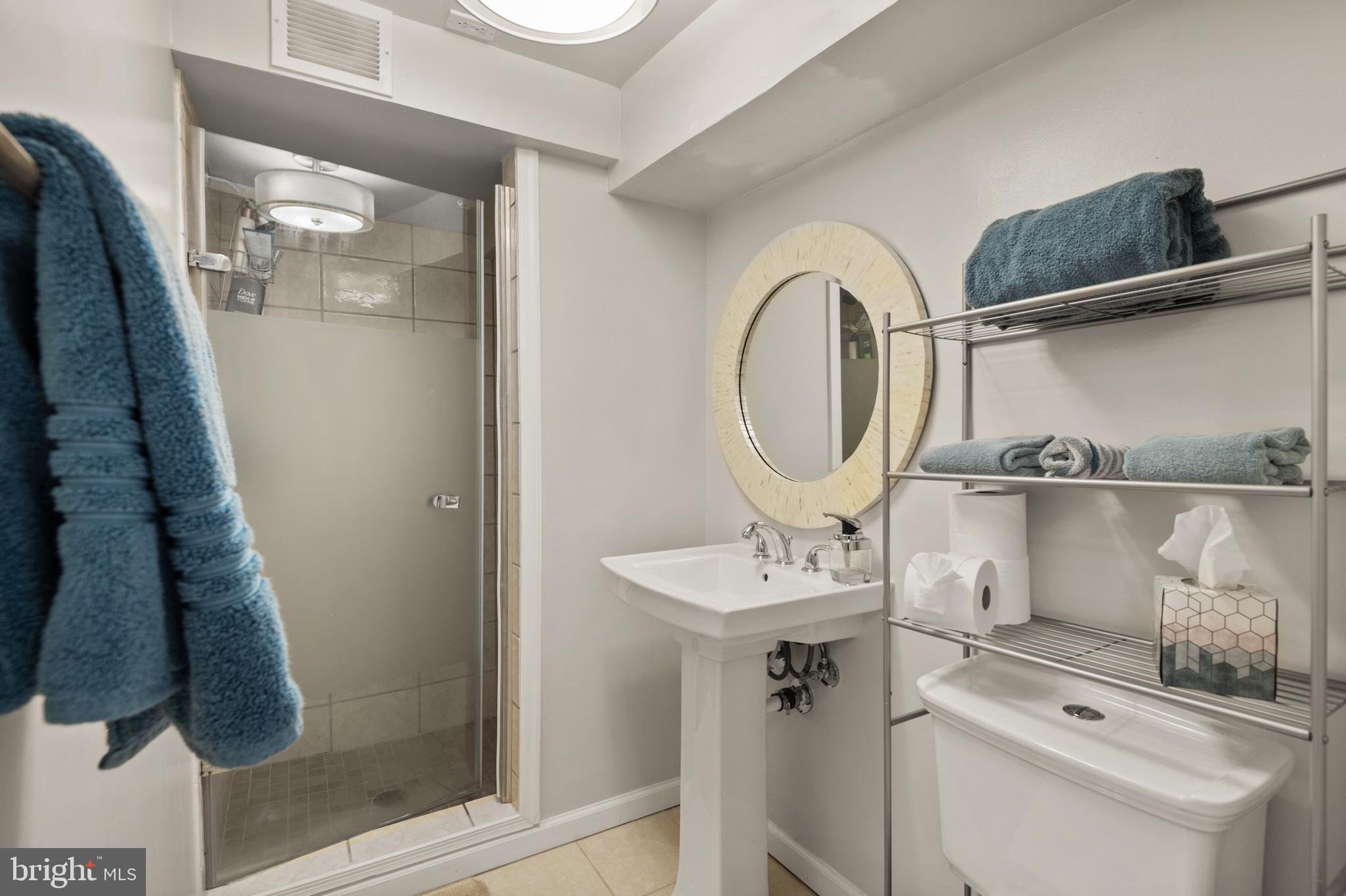 MCKENNEY HILLS - Residential