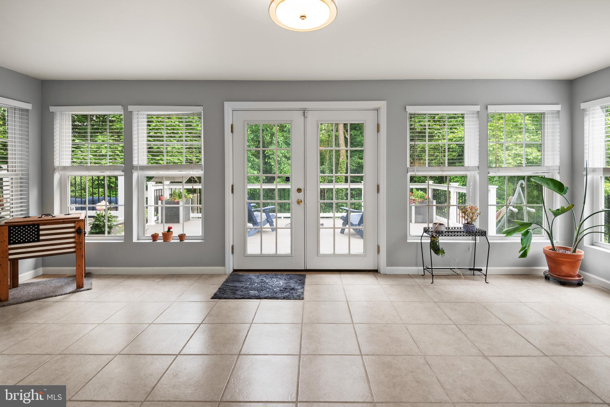 MCKENNEY HILLS - Residential