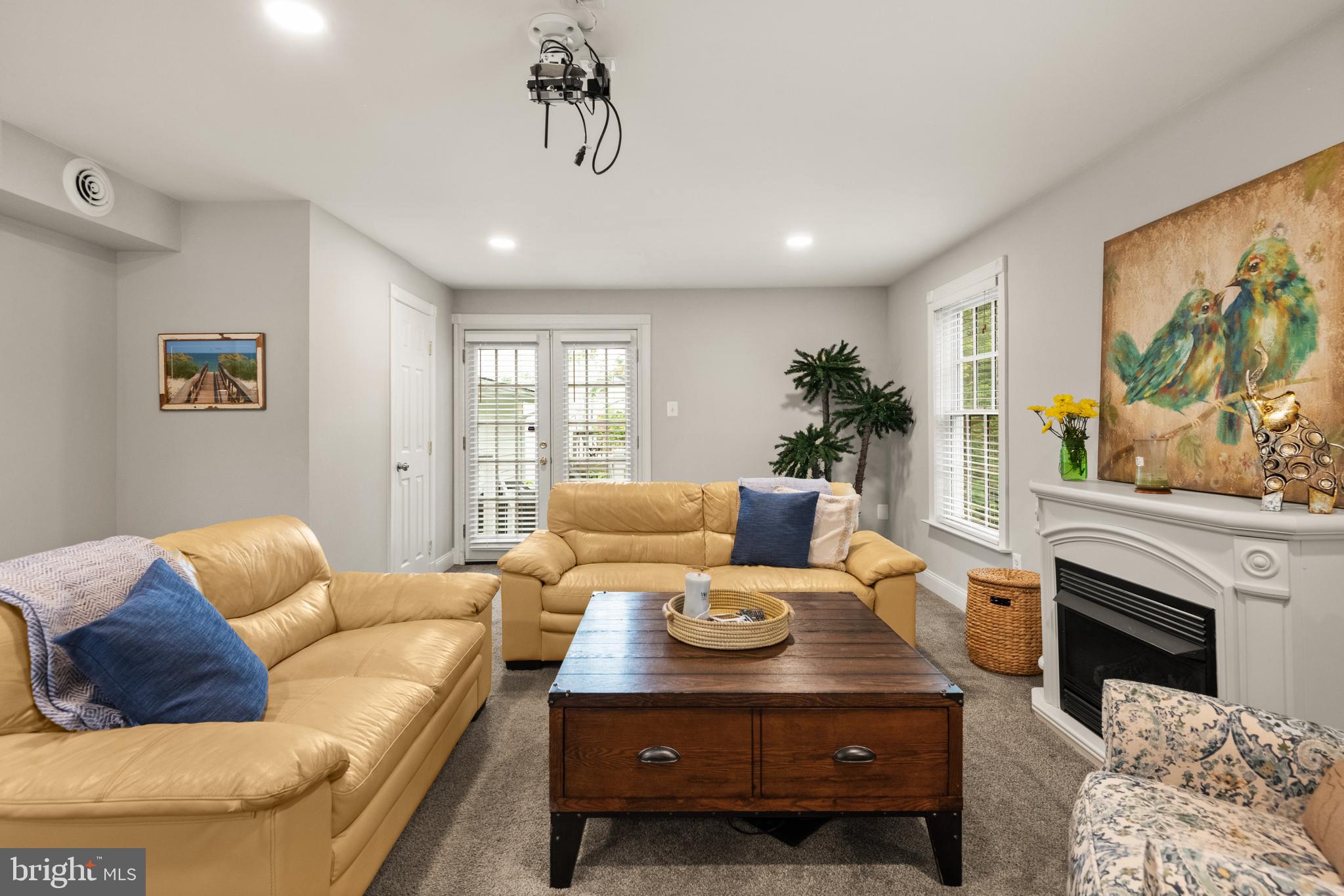 MCKENNEY HILLS - Residential