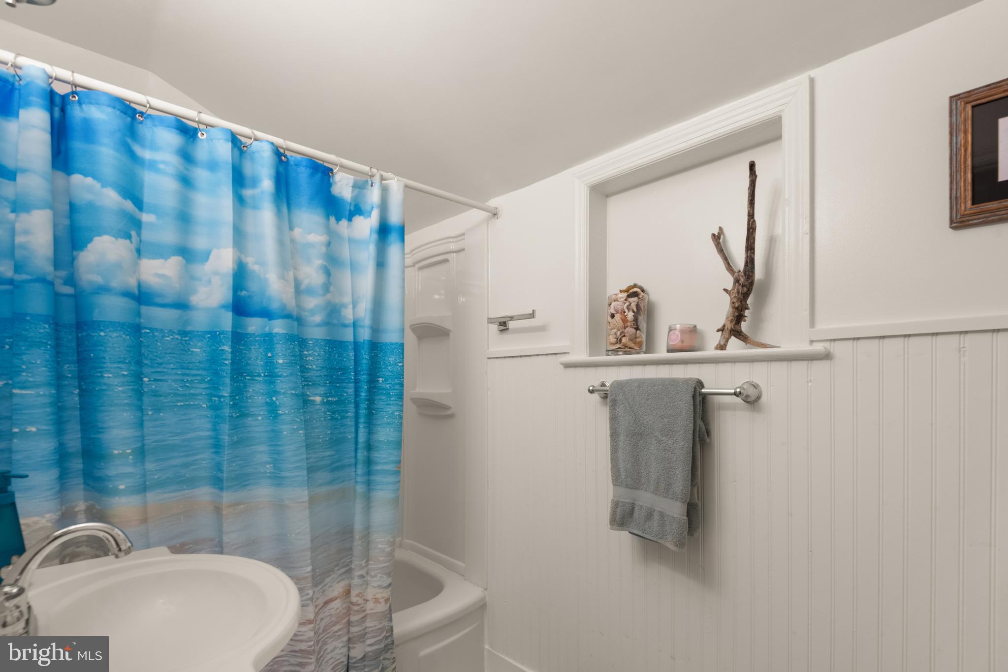 MCKENNEY HILLS - Residential