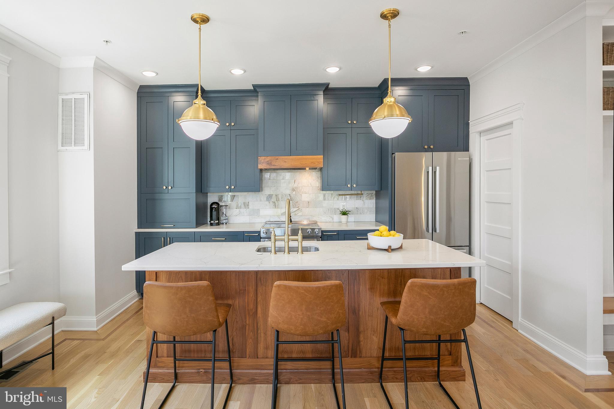 3569 WARDER STREET NW 5