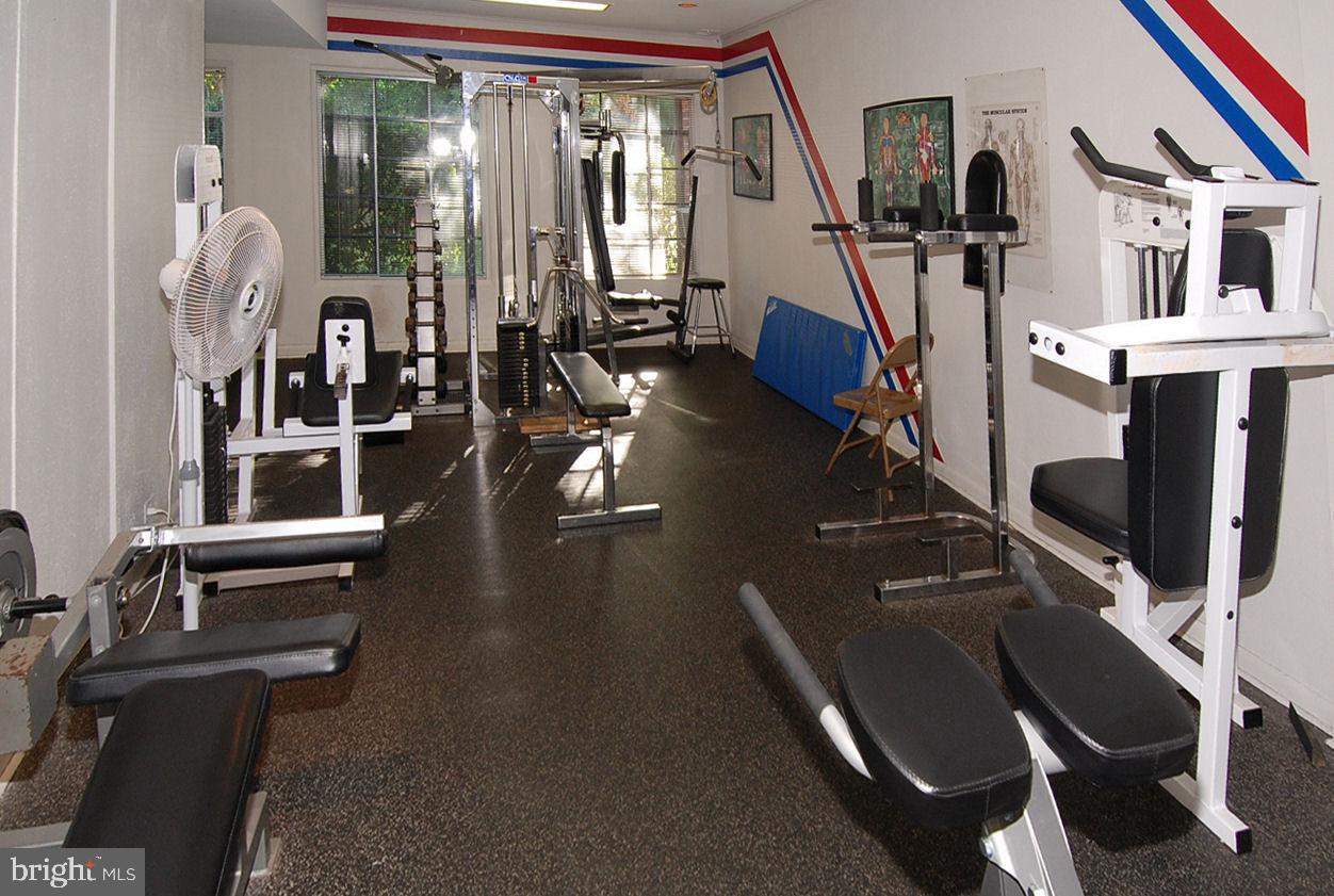 PARKFAIRFAX - Residential