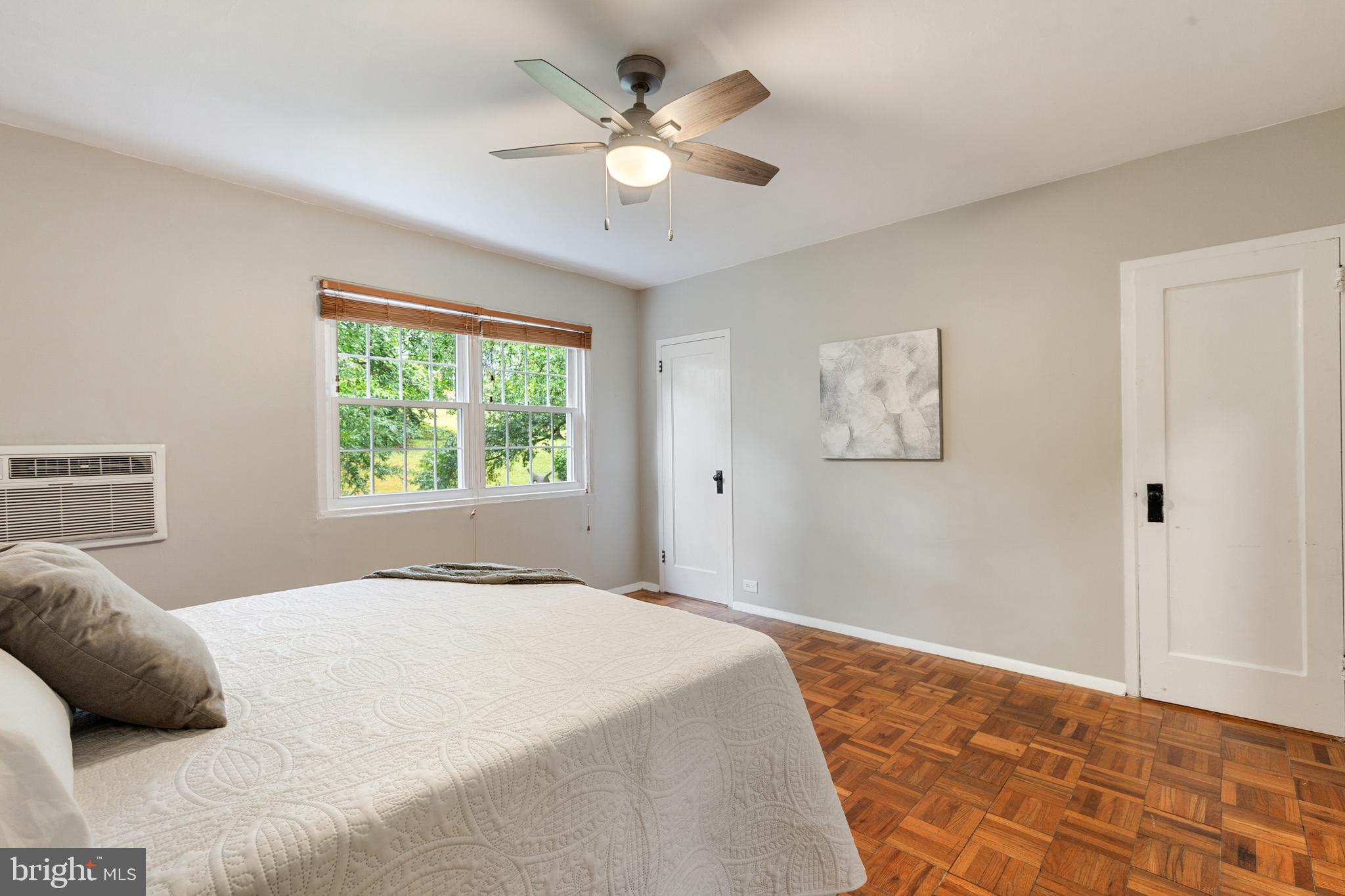 PARKFAIRFAX - Residential