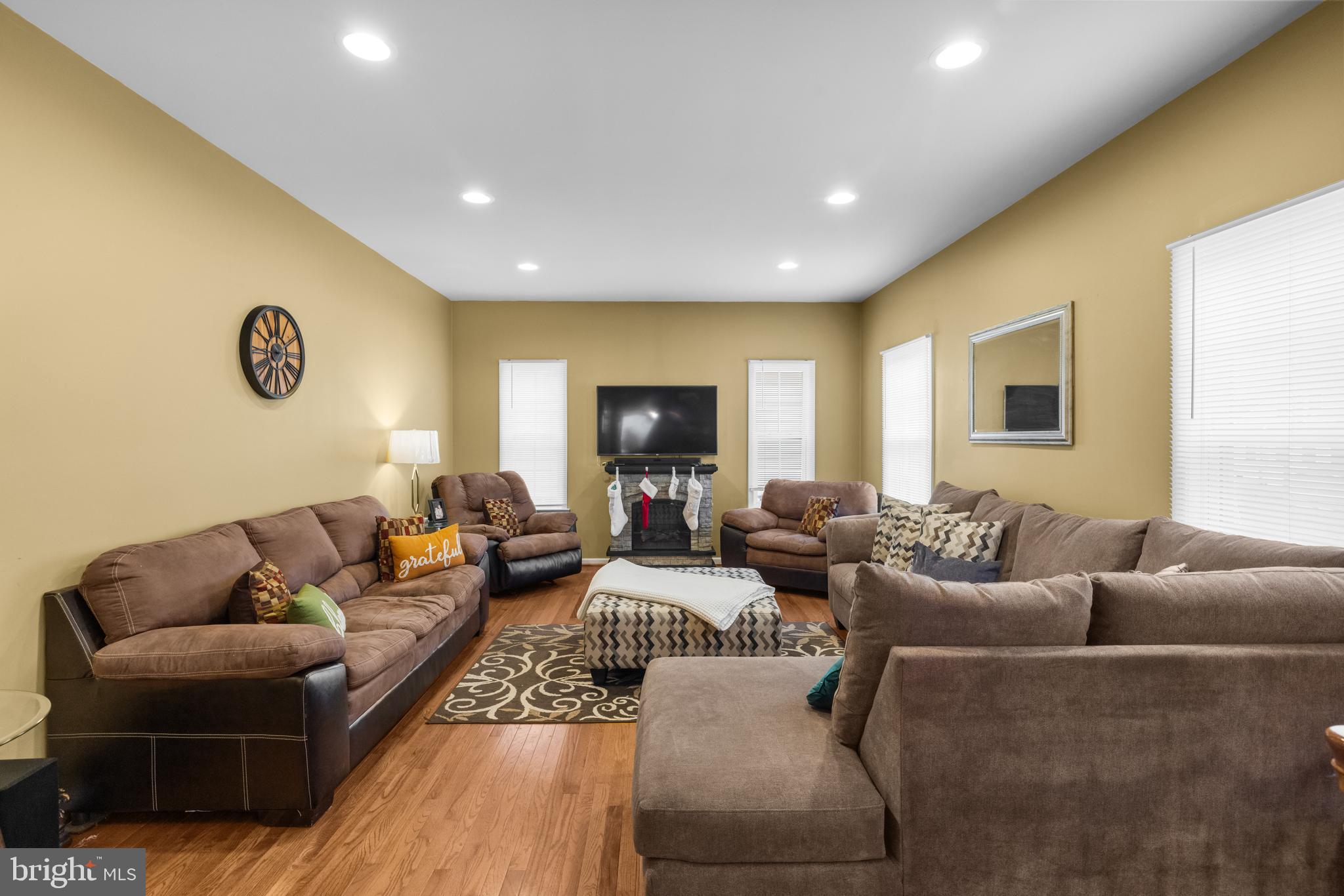 THE GALLERY - Residential