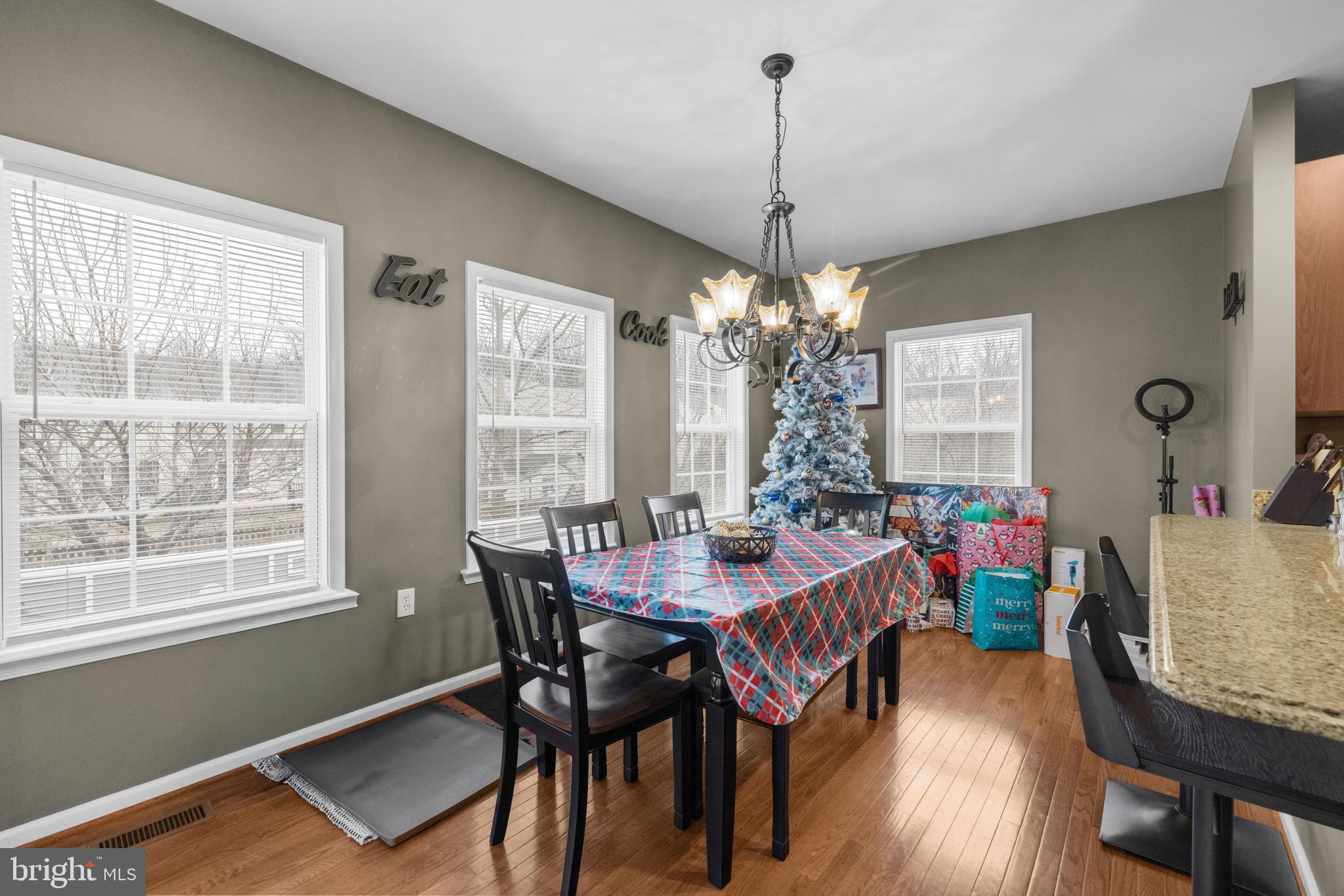 THE GALLERY - Residential