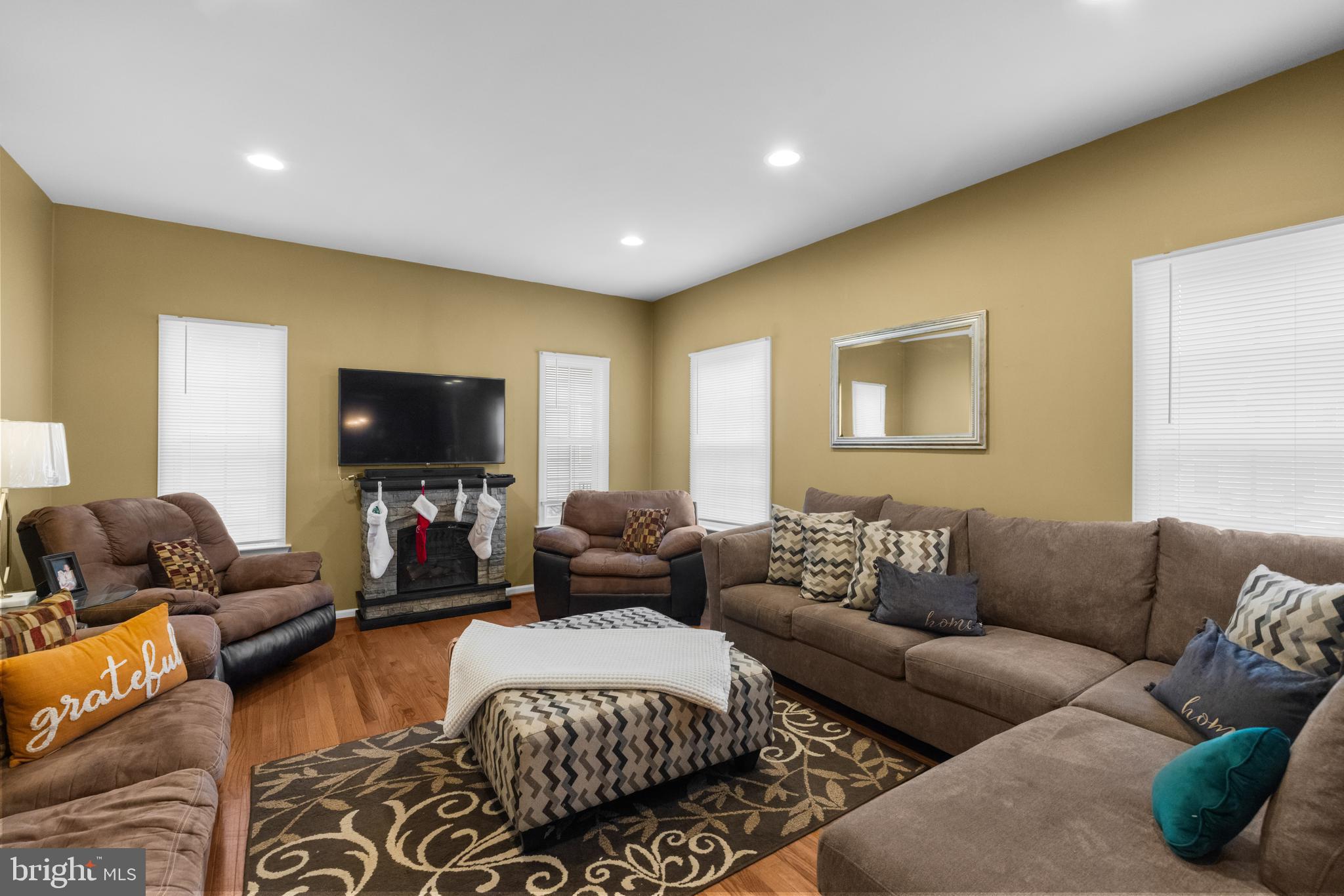 THE GALLERY - Residential