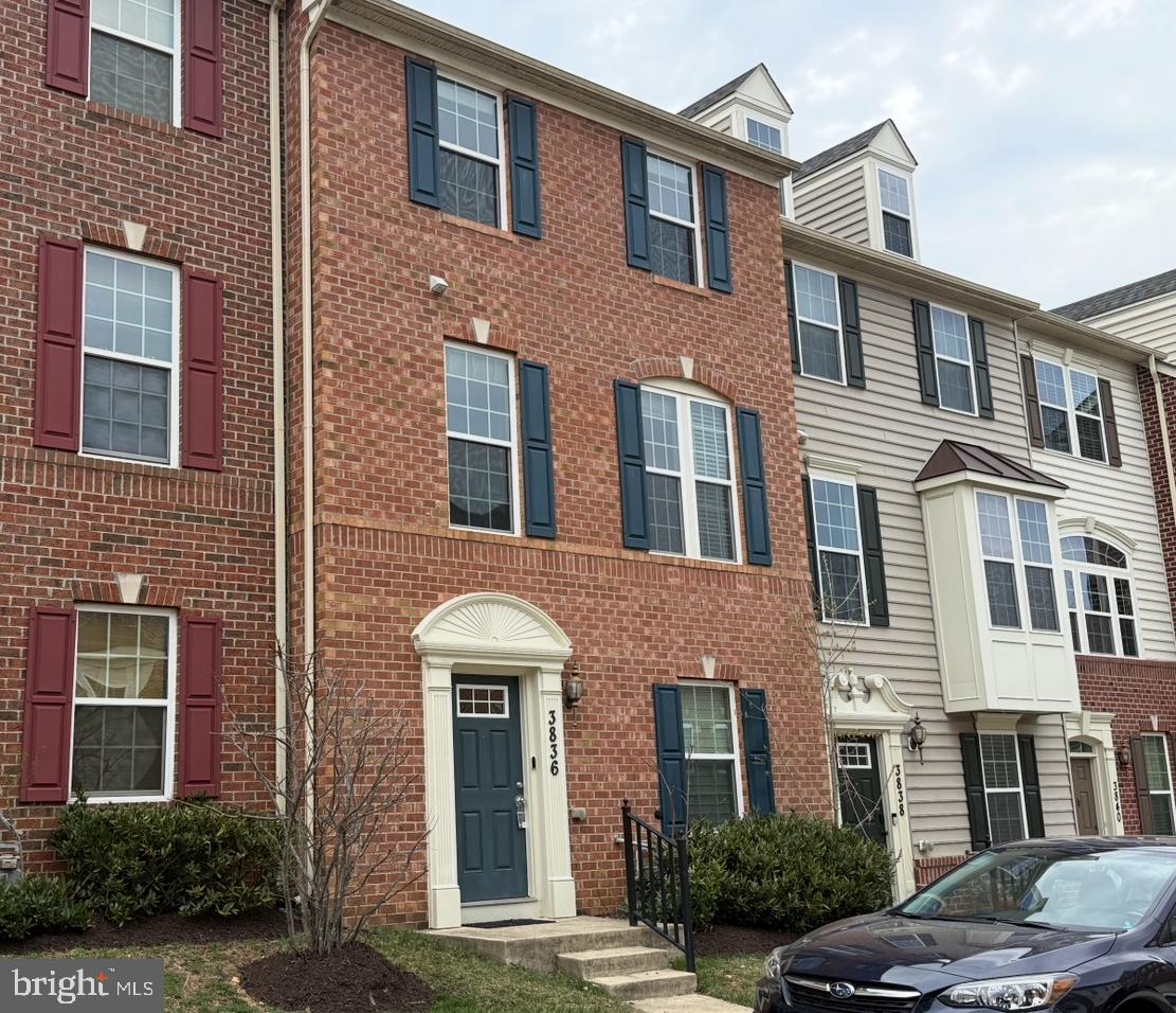 BURTONSVILLE - Residential Lease
