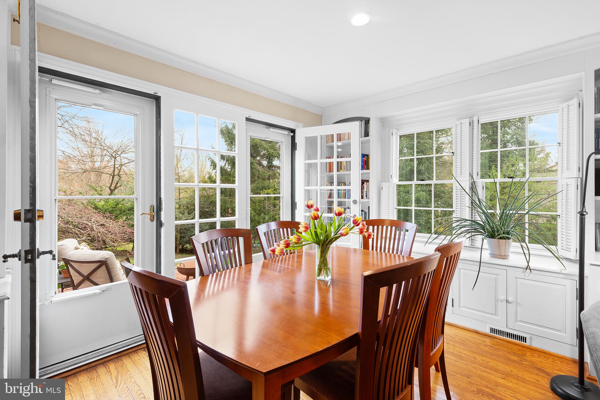 WYNNEWOOD - Residential