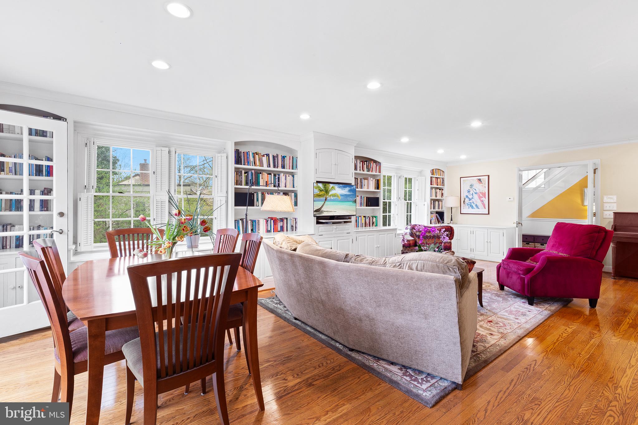 WYNNEWOOD - Residential