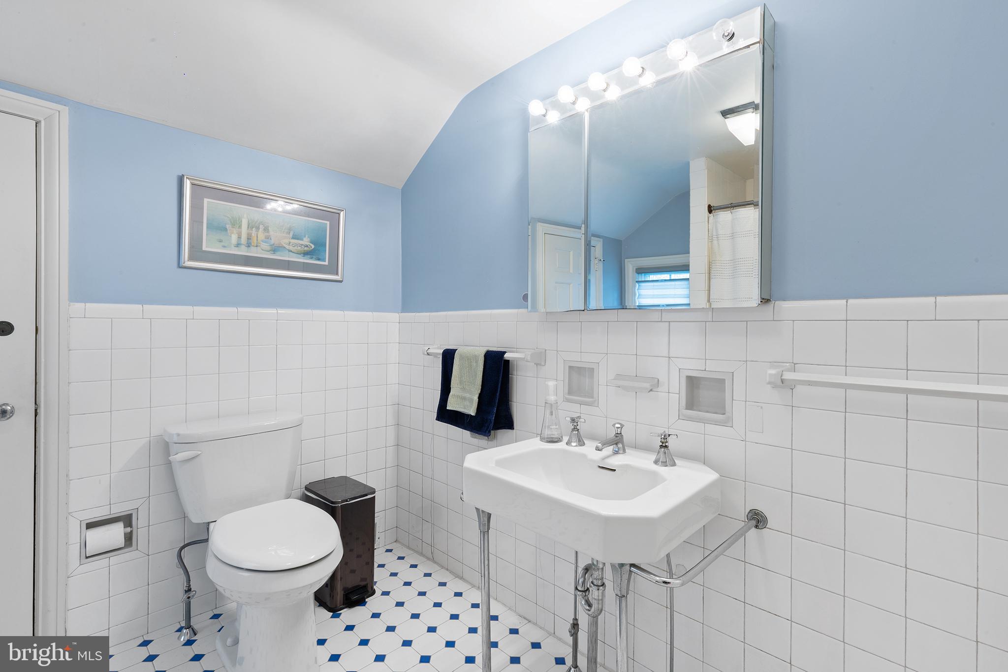 WYNNEWOOD - Residential