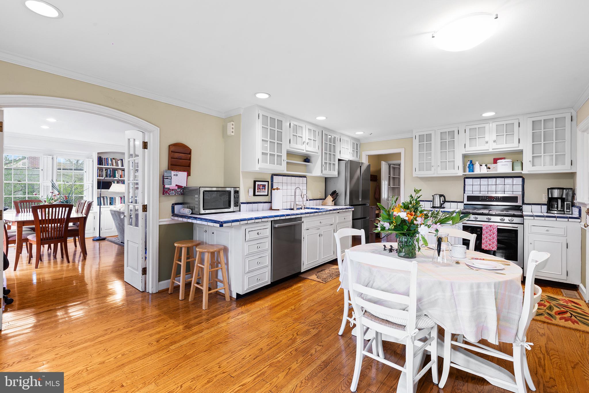 WYNNEWOOD - Residential