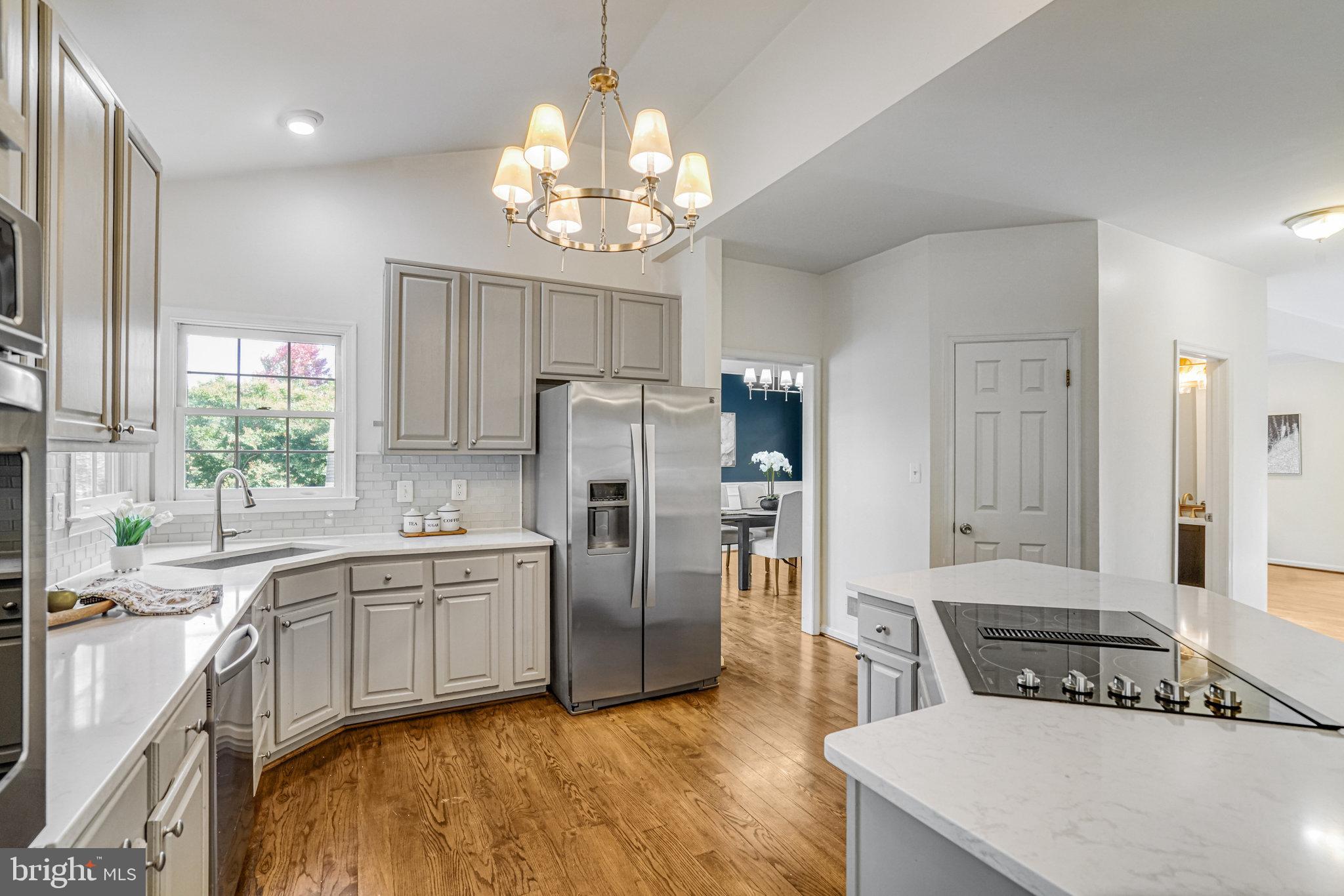 QUAKER HILL - Residential