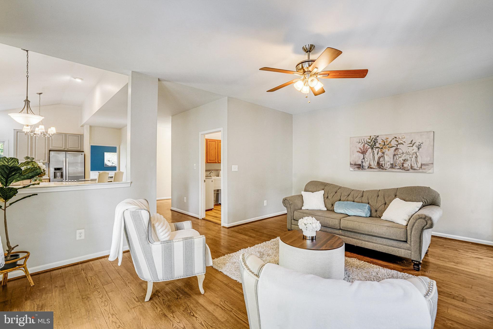 QUAKER HILL - Residential