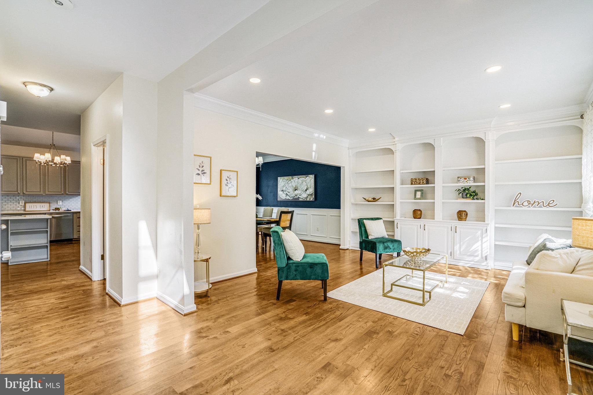1255 DARTMOUTH COURT