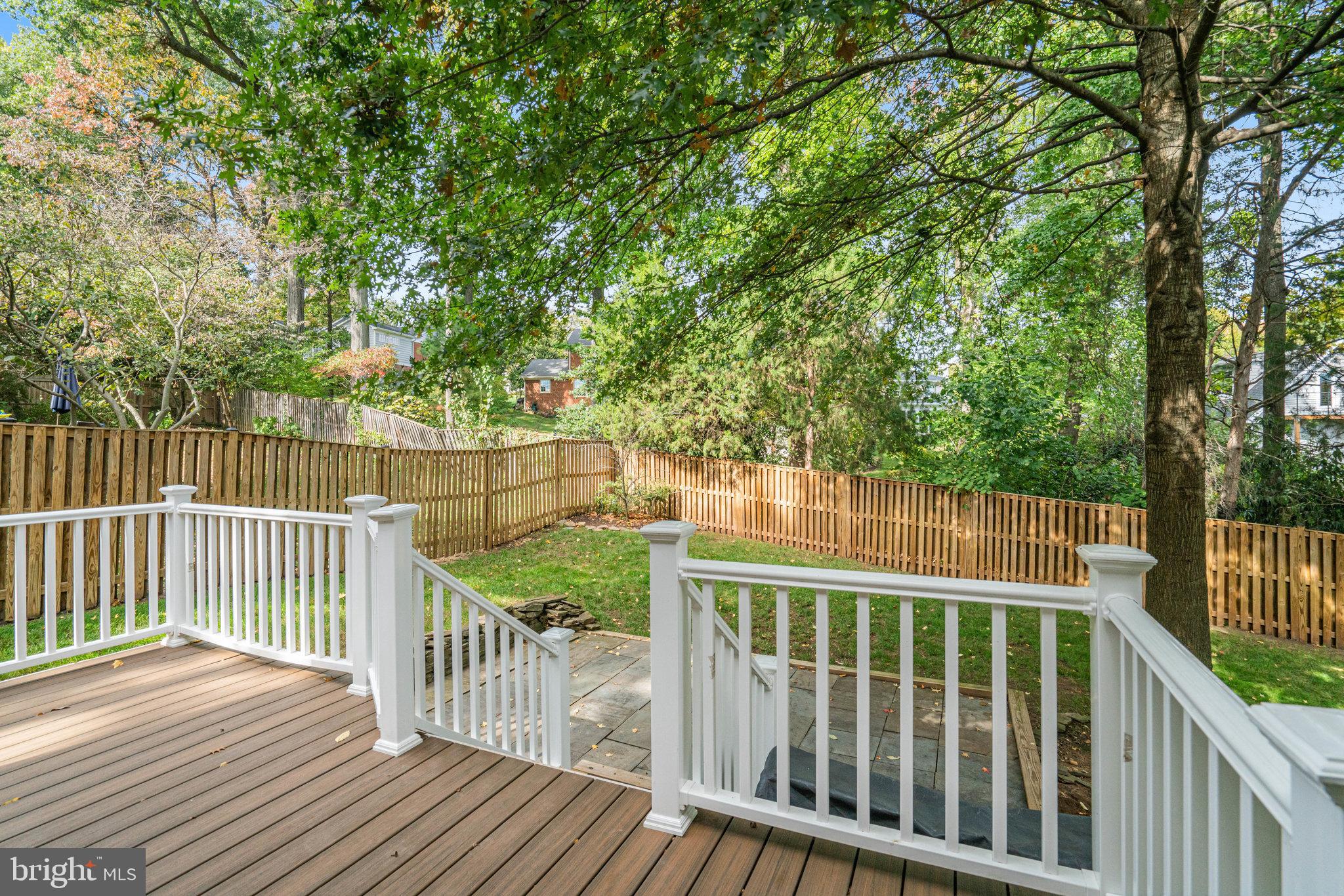 QUAKER HILL - Residential