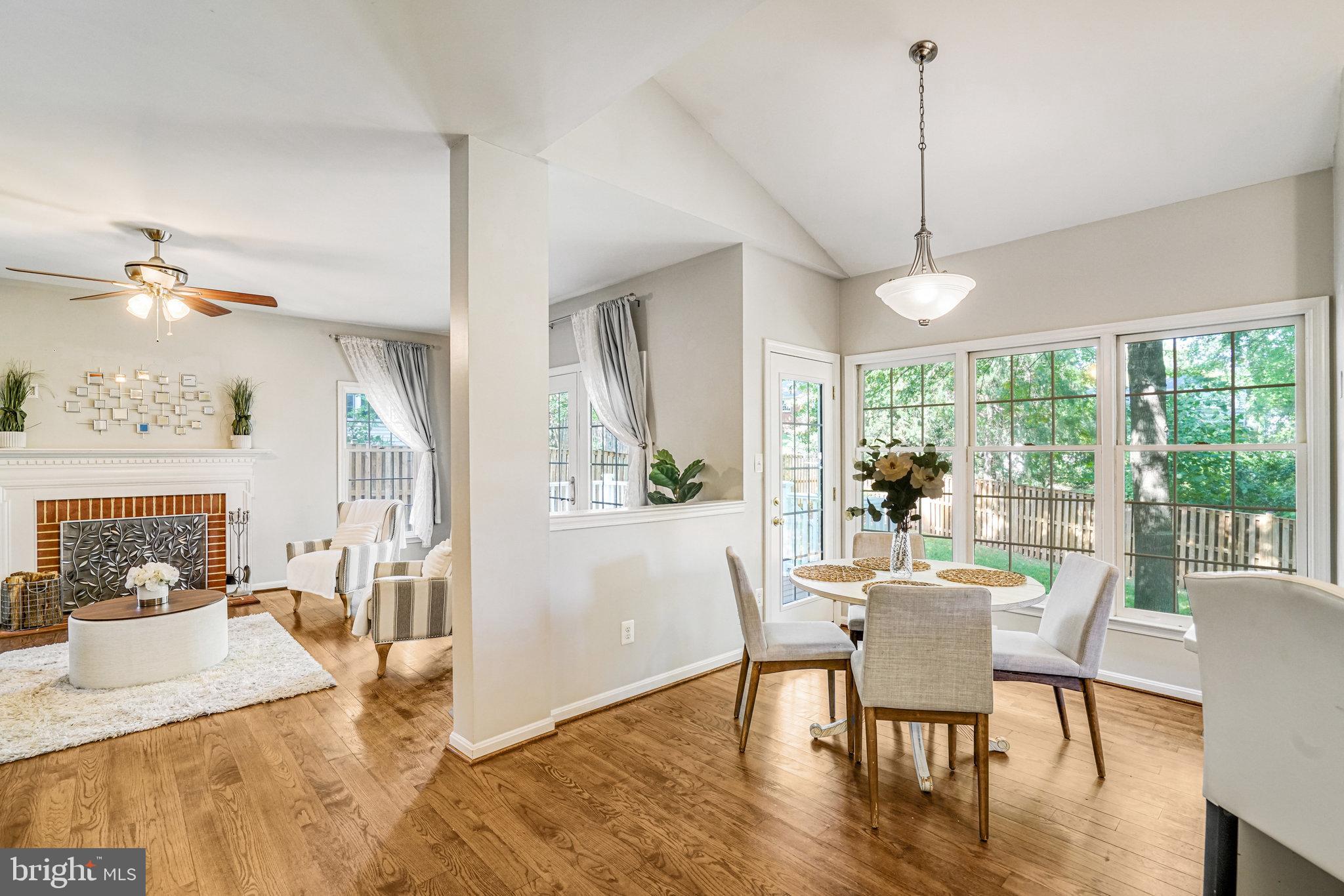 QUAKER HILL - Residential