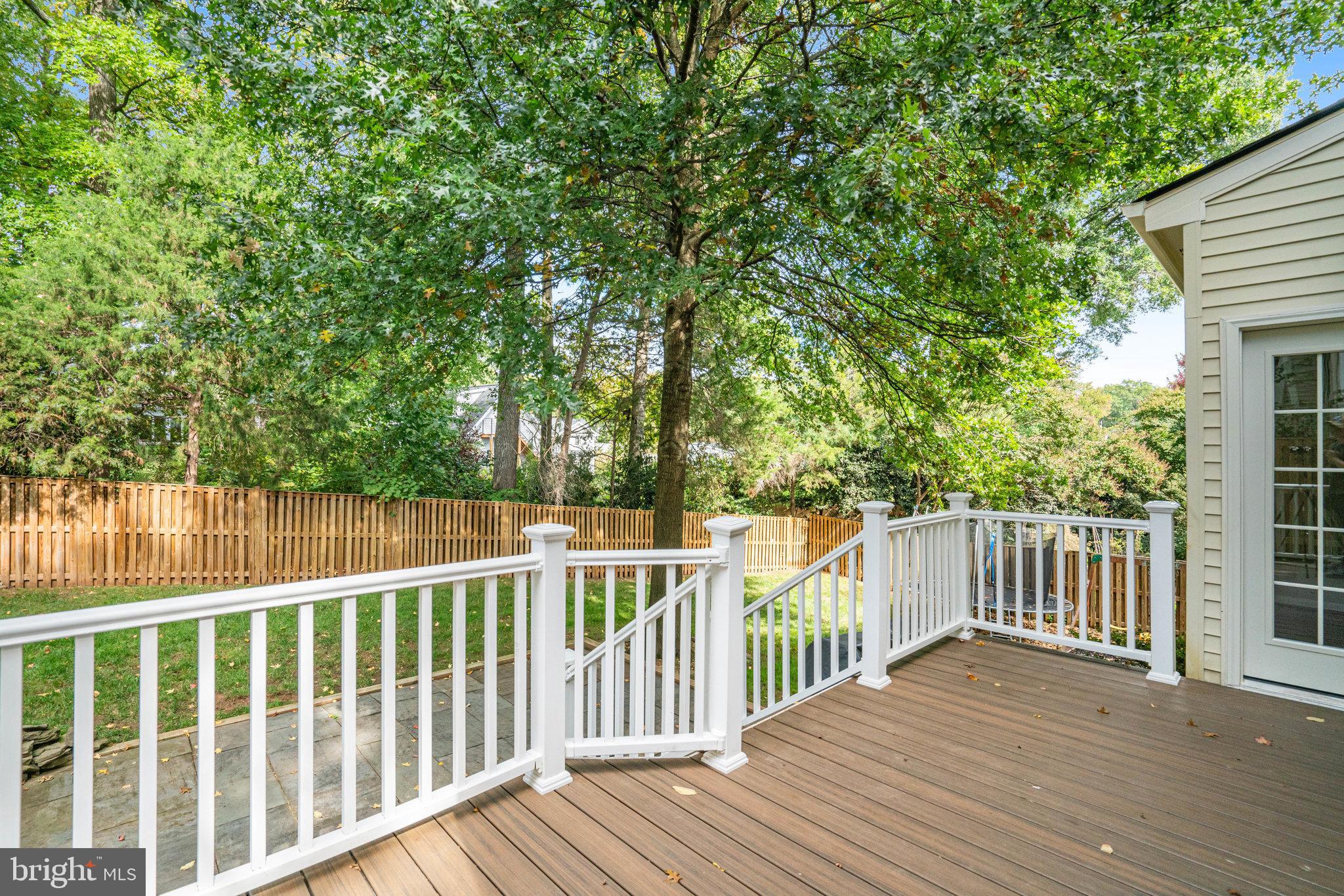 QUAKER HILL - Residential