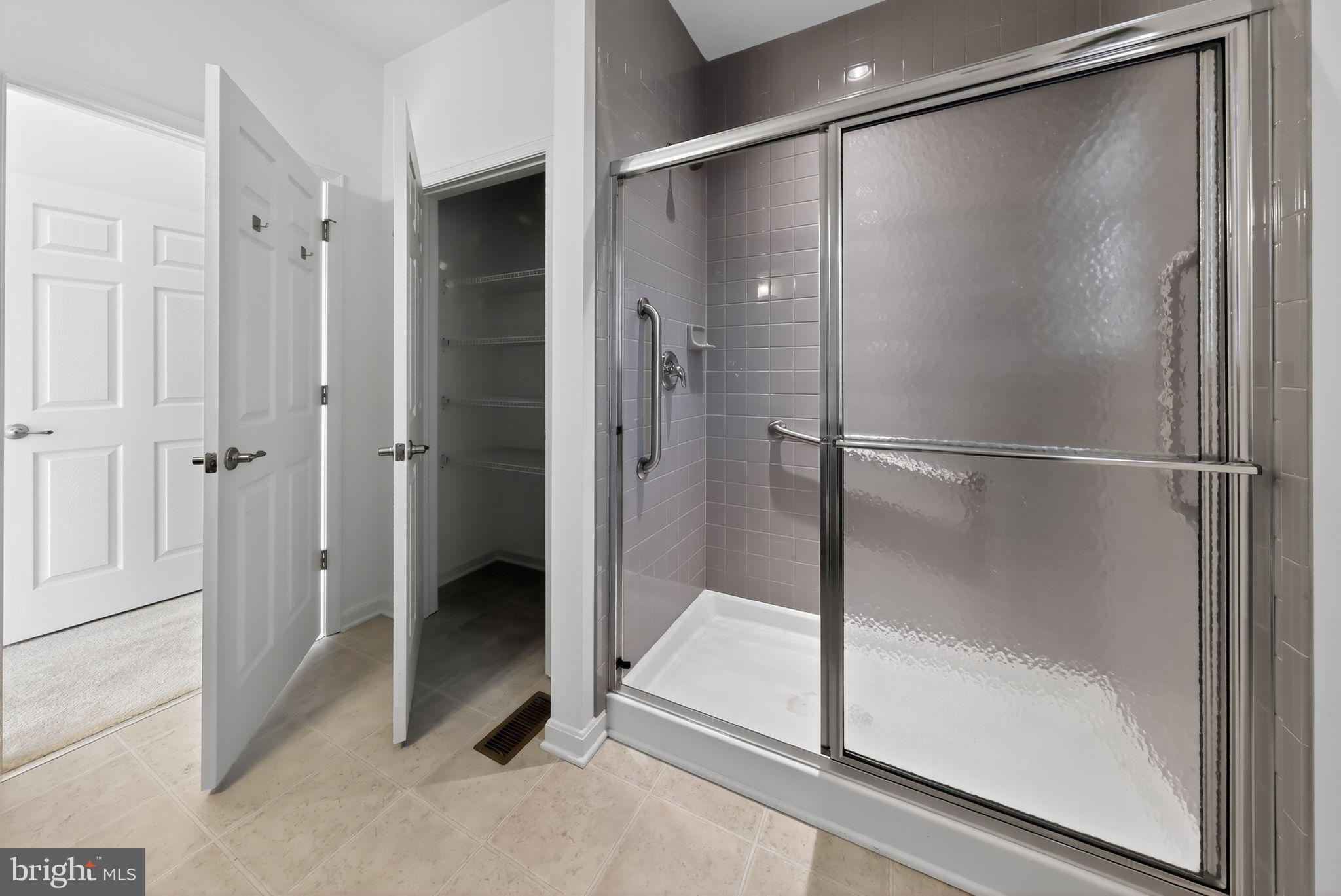 ASHLAND - Residential